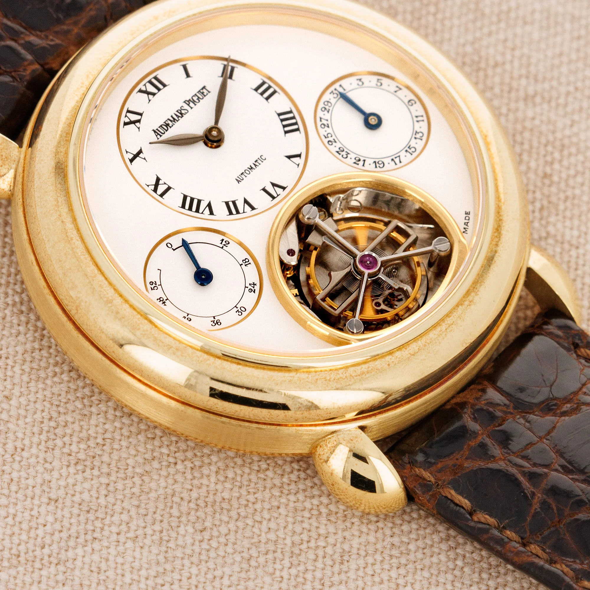 Audemars Piguet Jules Audemars Yellow Gold Tourbillon Watch Ref. 25718 - Image 4