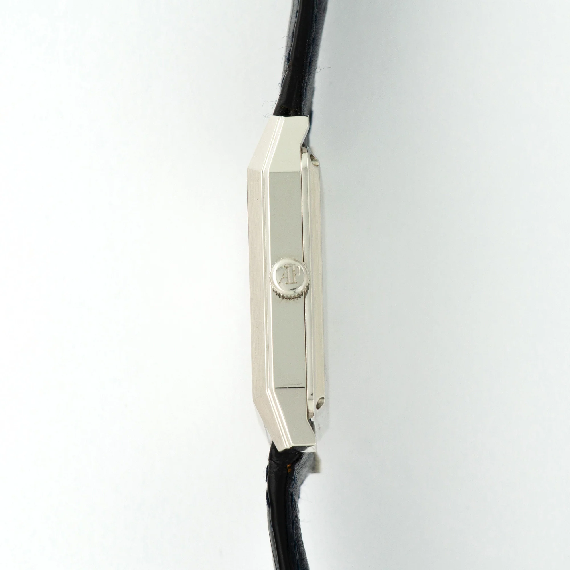 Audemars Piguet Platinum Jump Hour Minute Repeater Watch Ref. 25723 - Image 3