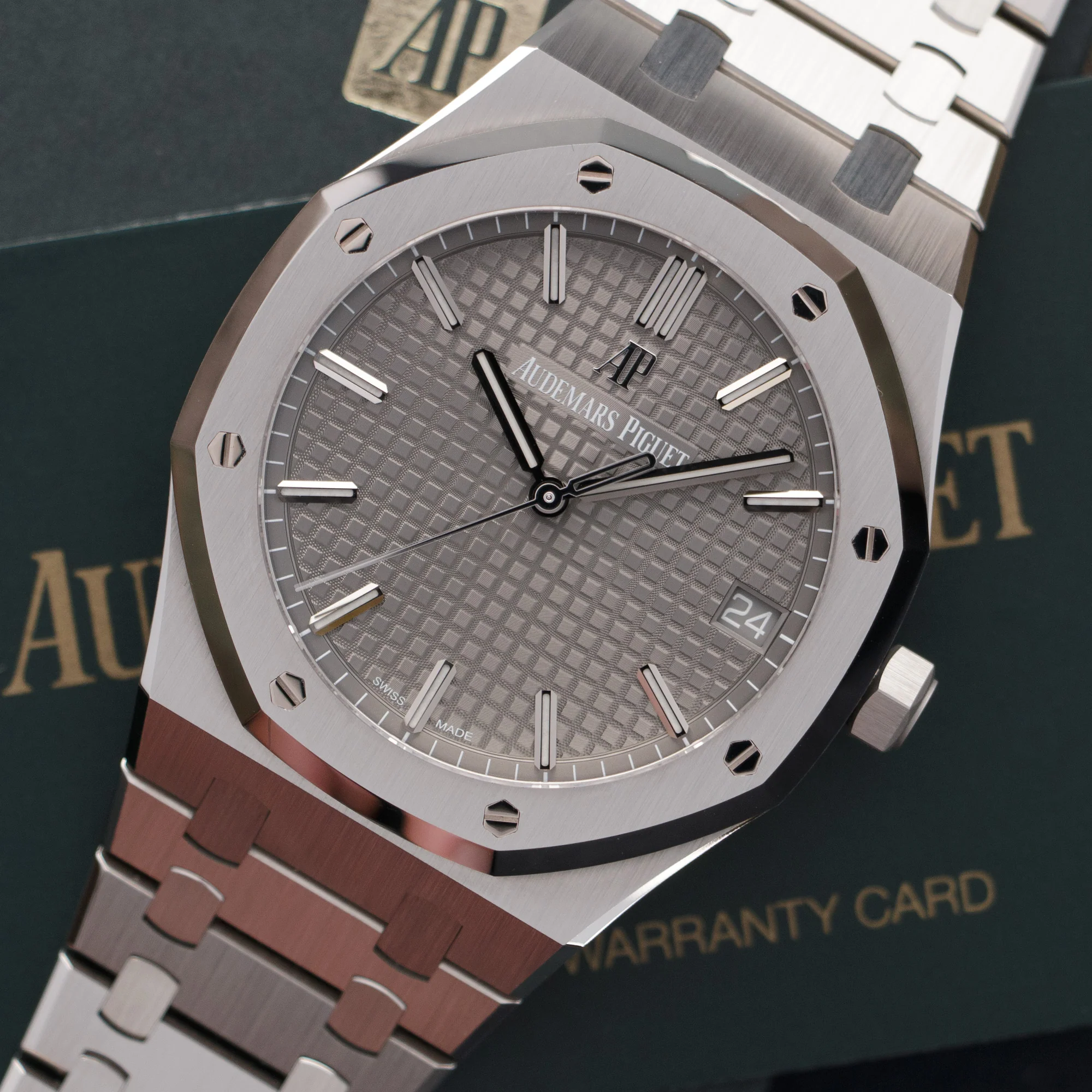 Audemars Piguet Royal Oak Automatic Watch Ref. 15500 - Image 2
