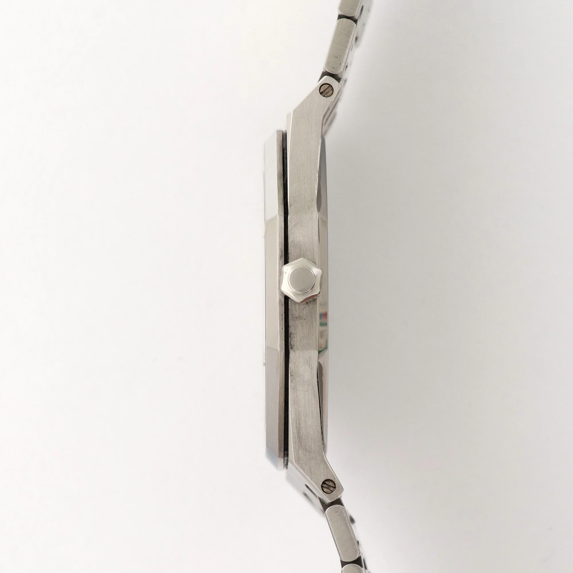 Audemars Piguet Royal Oak Jumbo A-Series Watch Ref. 5402 - Image 3