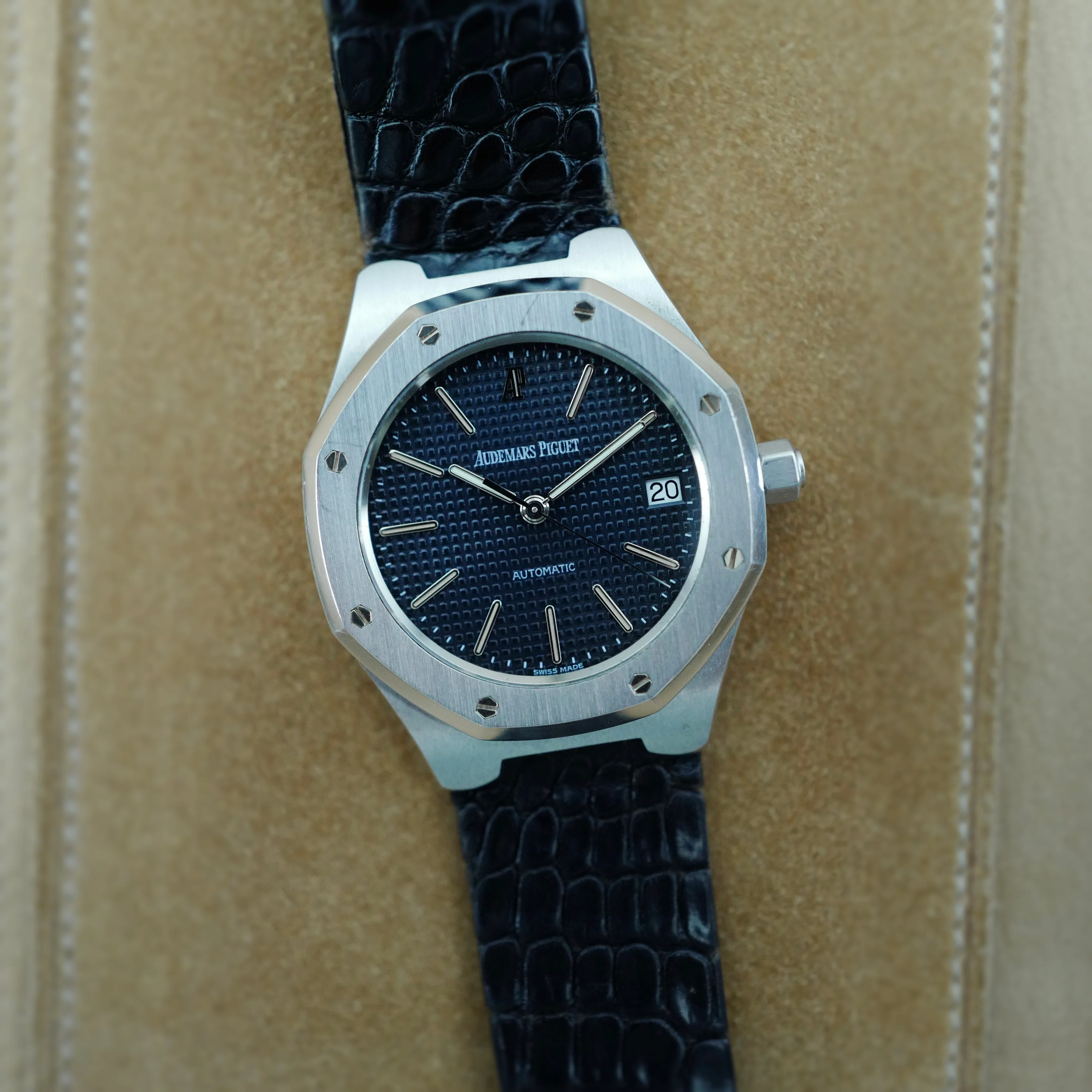 Audemars Piguet Steel Royal Oak Ref. 14800ST - Image 4