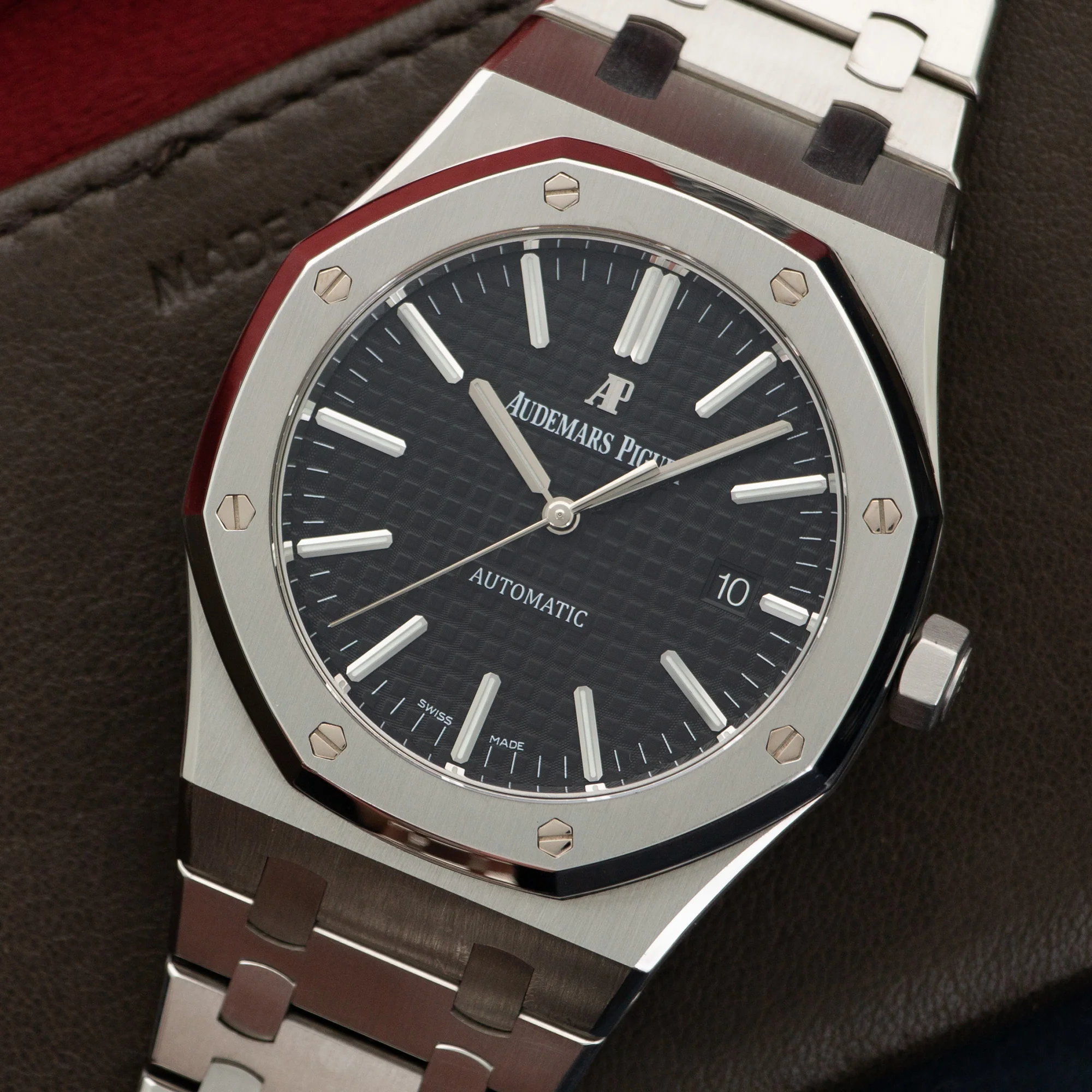 Audemars Piguet Steel Royal Oak Watch Ref. 15400 - Image 2