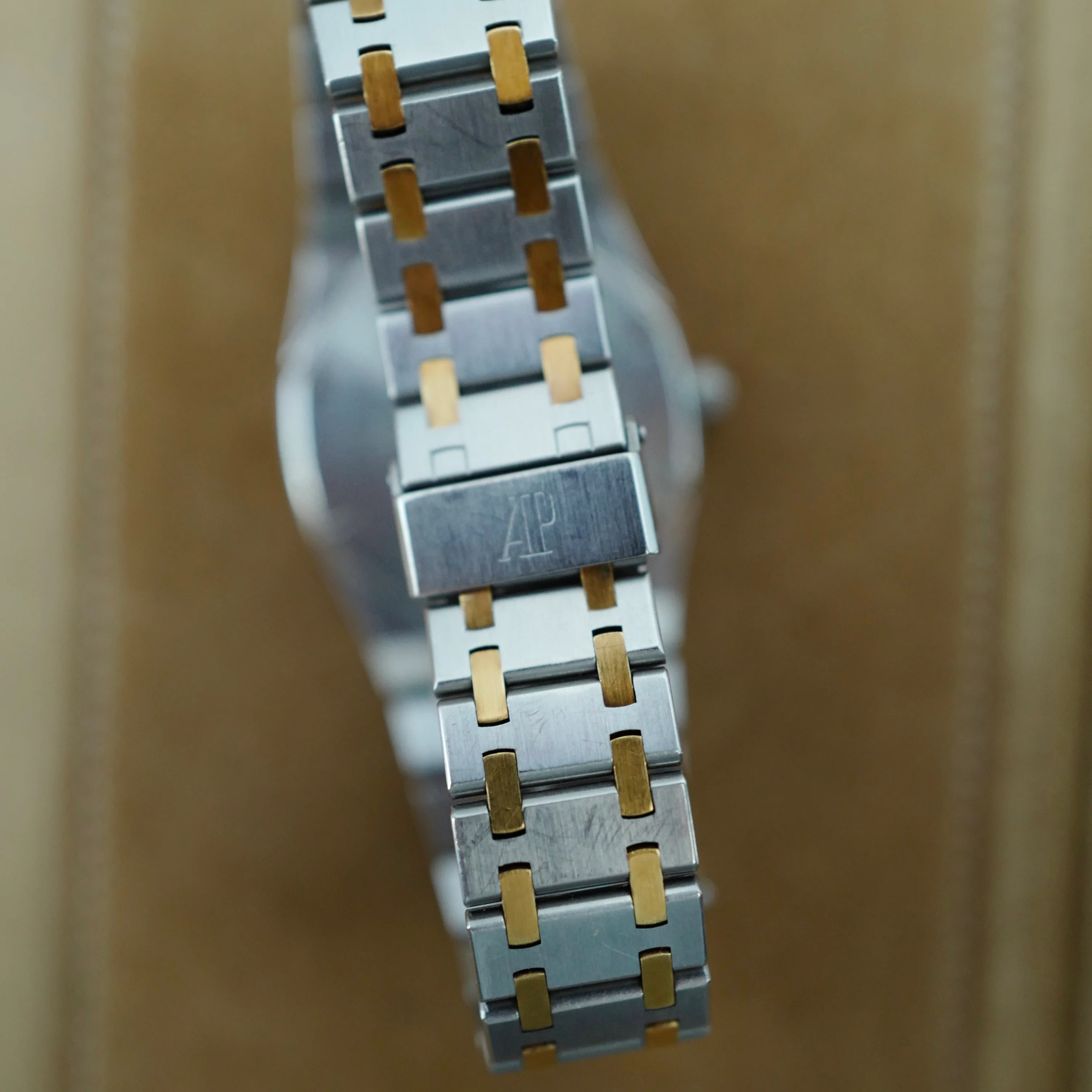 Audemars Piguet Two-Tone Royal Oak Ref. 56303 - Image 3