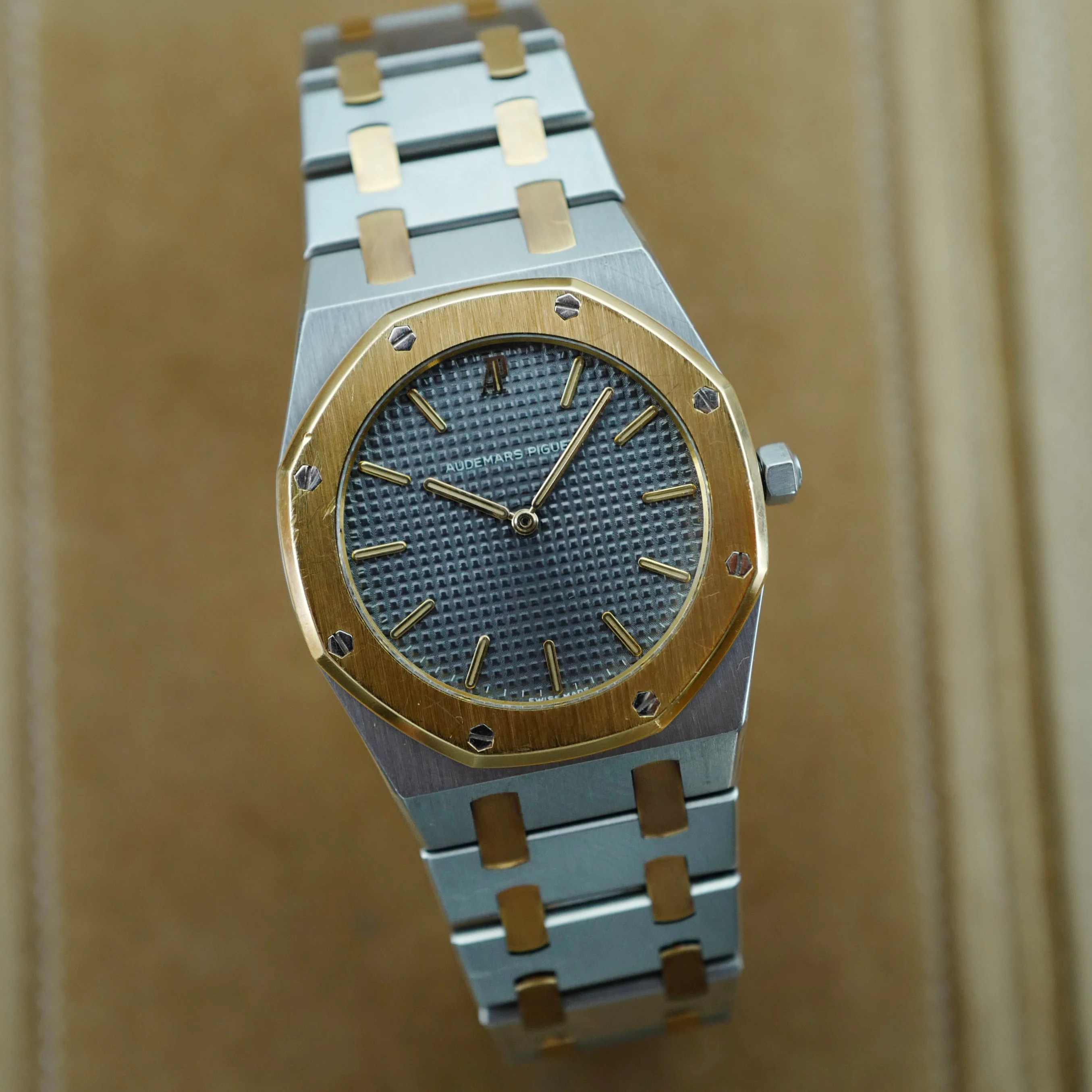 Audemars Piguet Two-Tone Royal Oak Ref. 56303 - Image 8