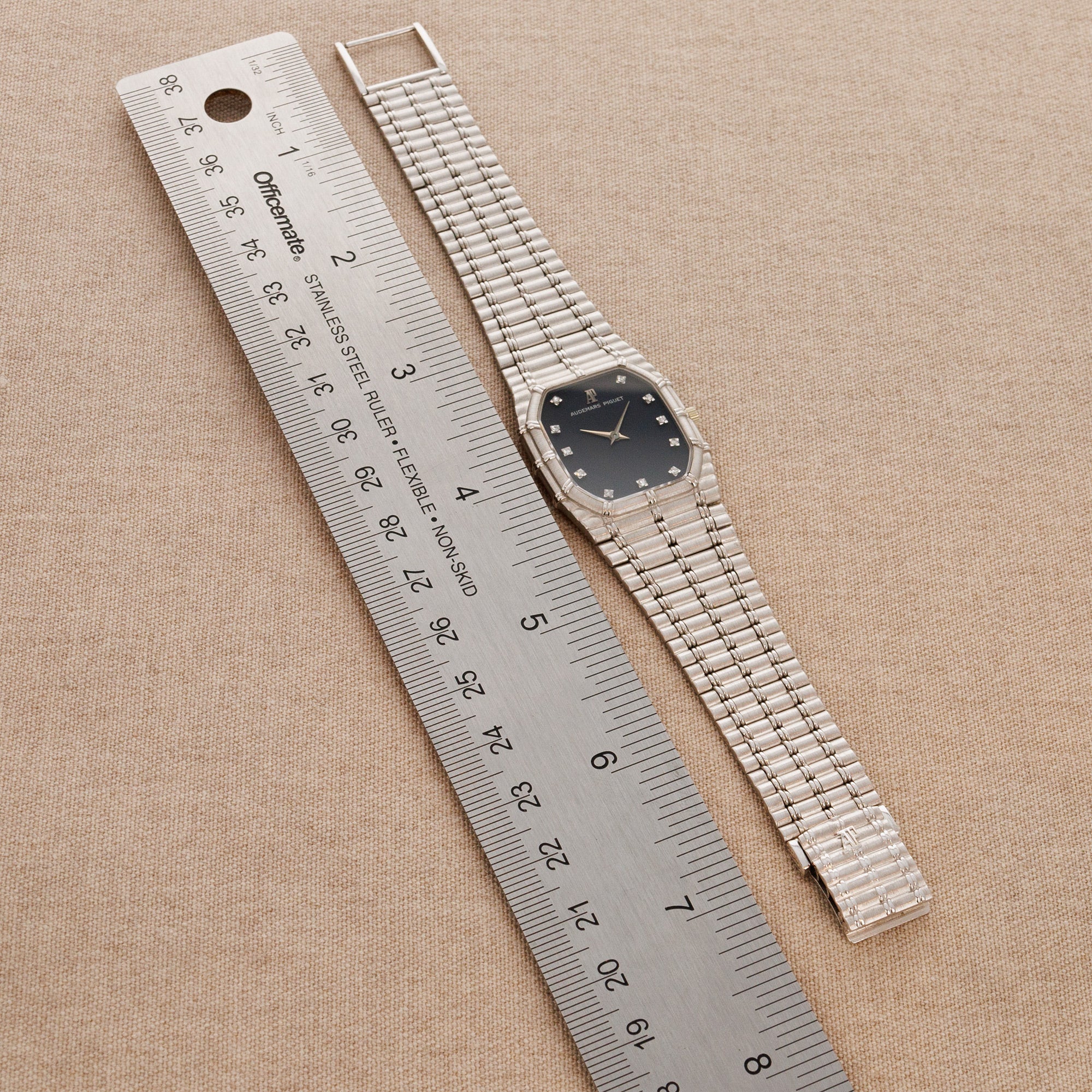 Audemars Piguet White Gold Bamboo - Image 5