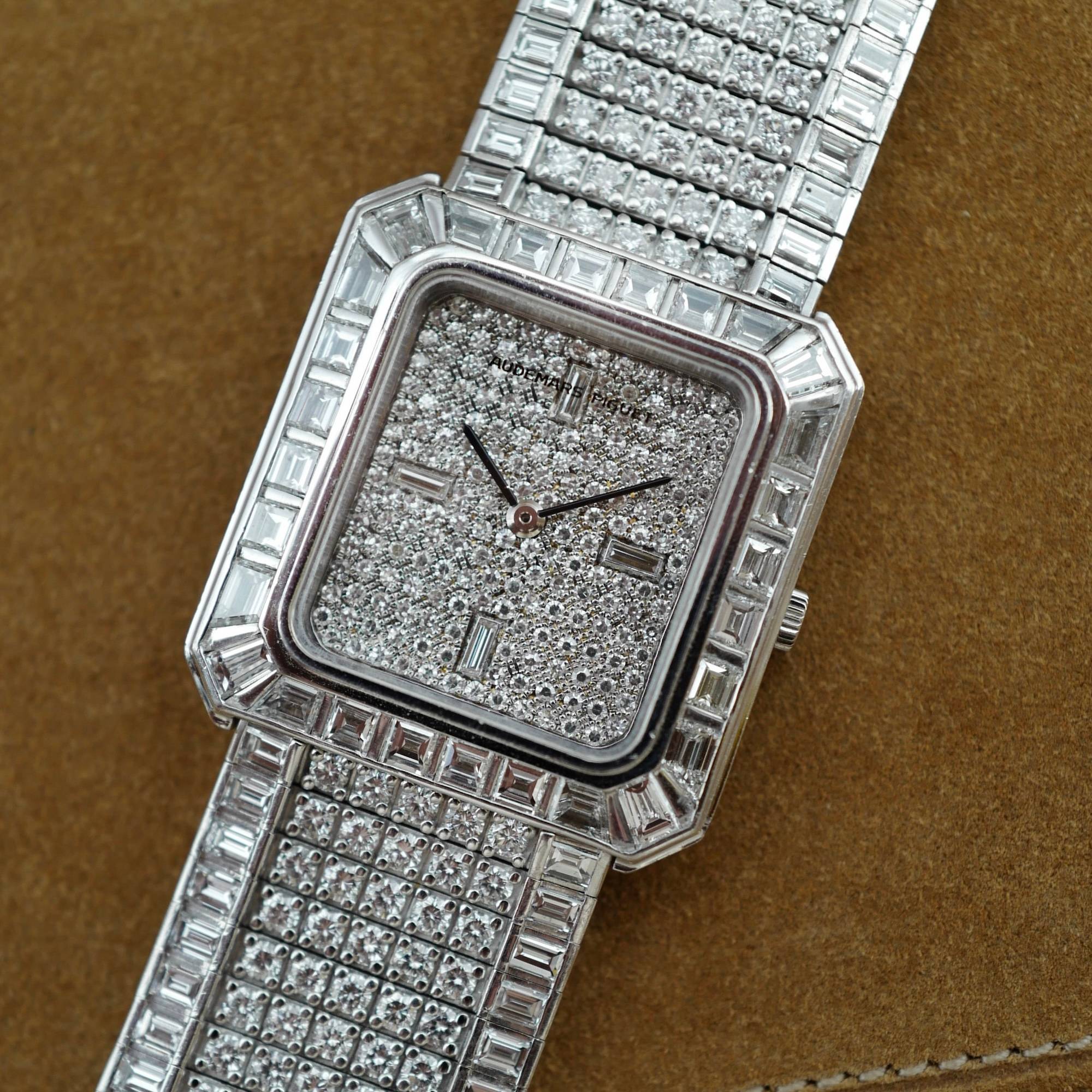 Audemars Piguet White Gold Diamond Bracelet Watch Ref. 14612 - Image 2