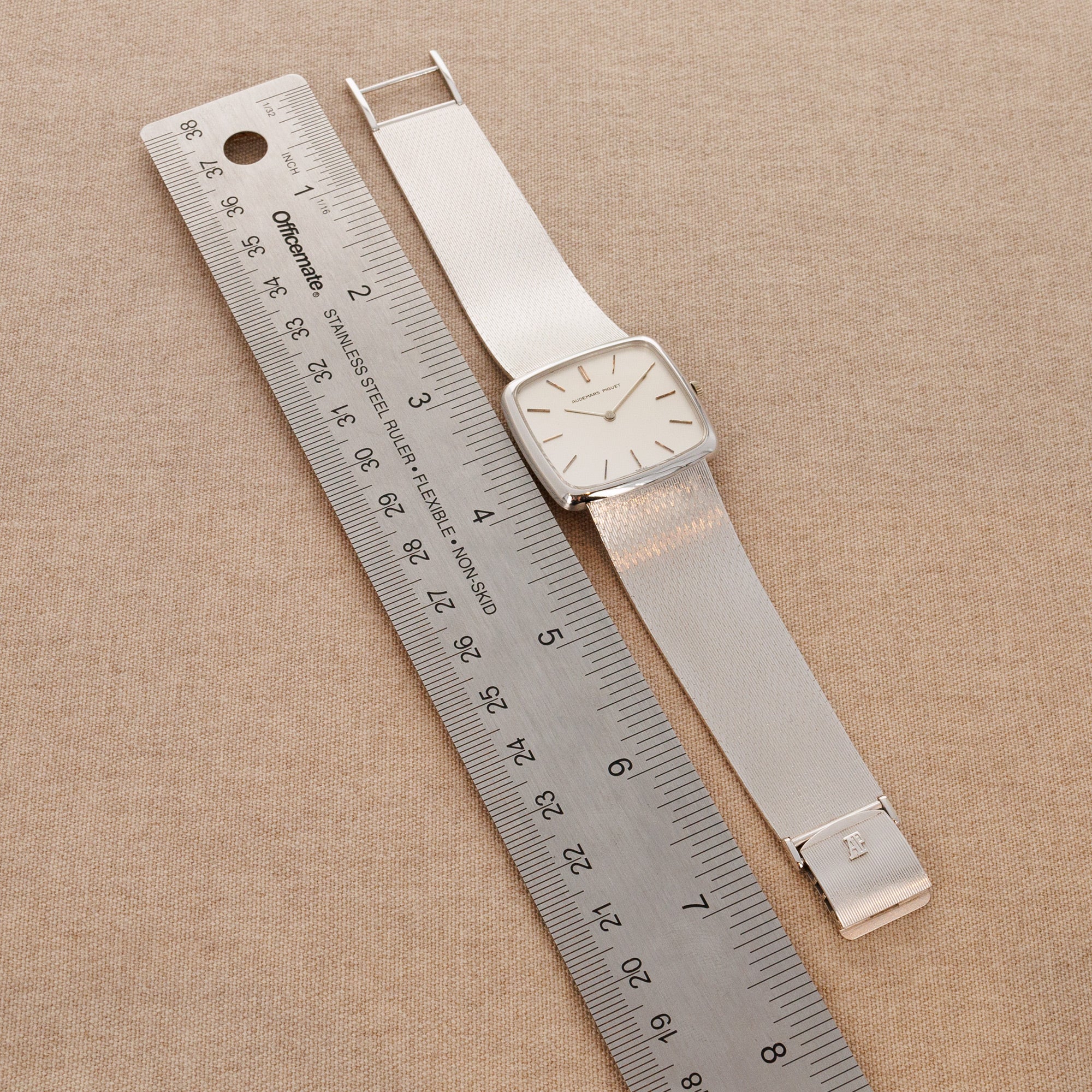 Audemars Piguet White Gold Mechanical Watch - Image 4
