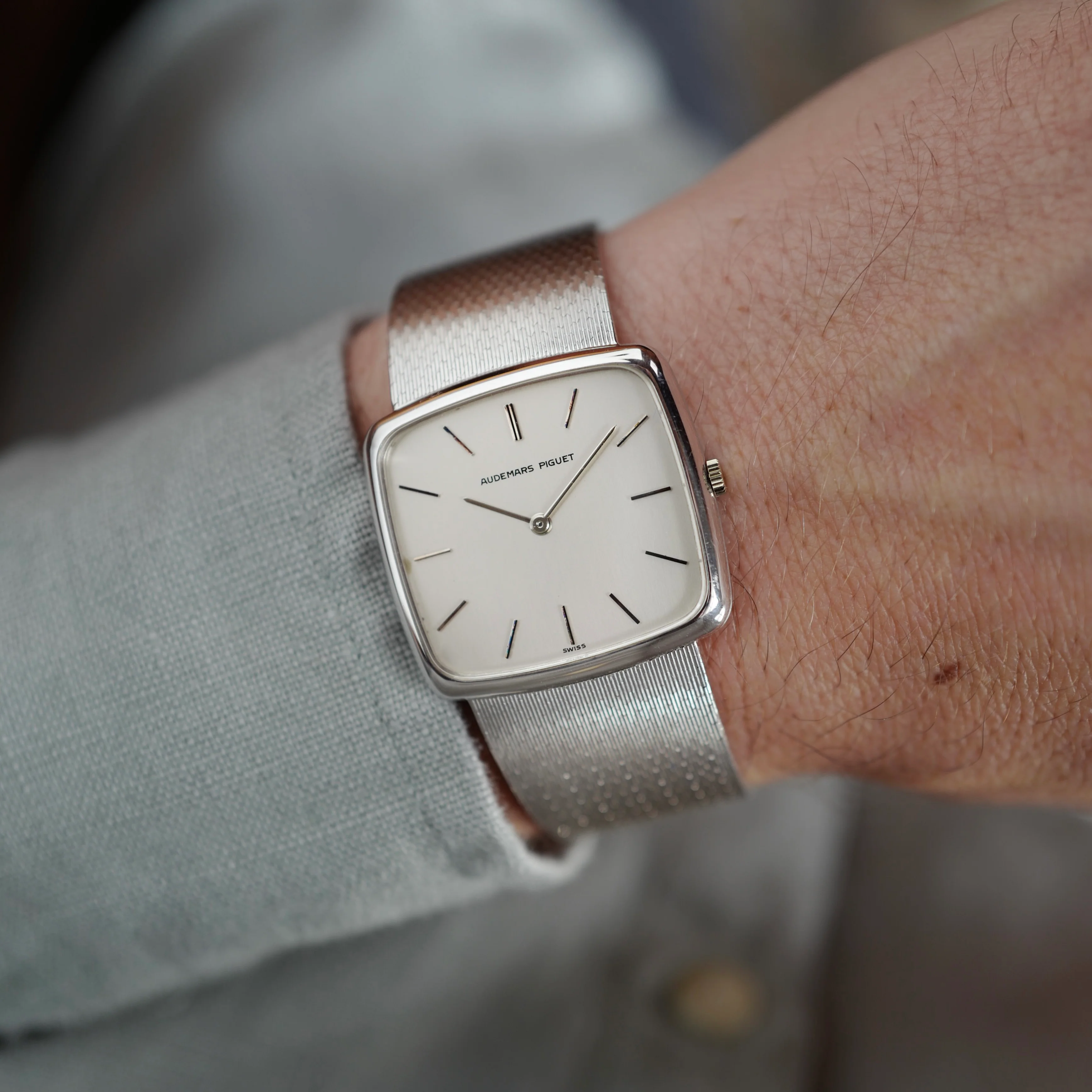 Audemars Piguet White Gold Mechanical Watch - Image 5
