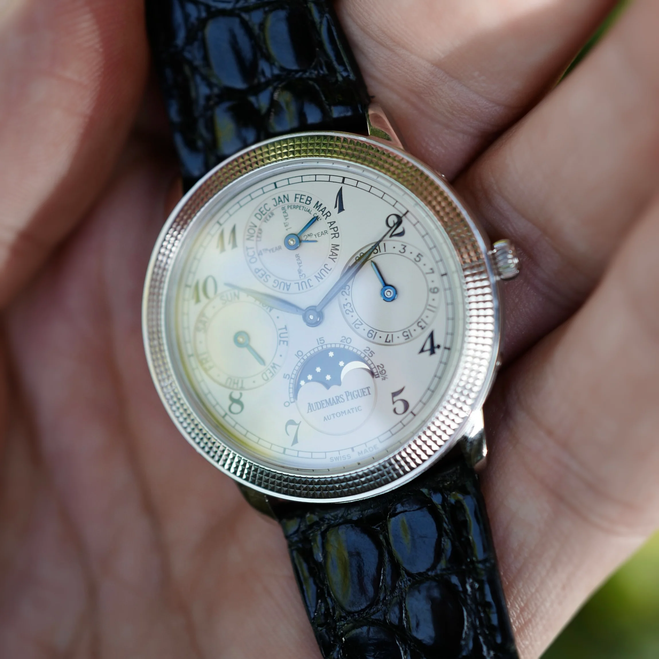 Audemars Piguet Platinum Quantieme Perpetual Calendar Watch Ref. 25850 - Image 6