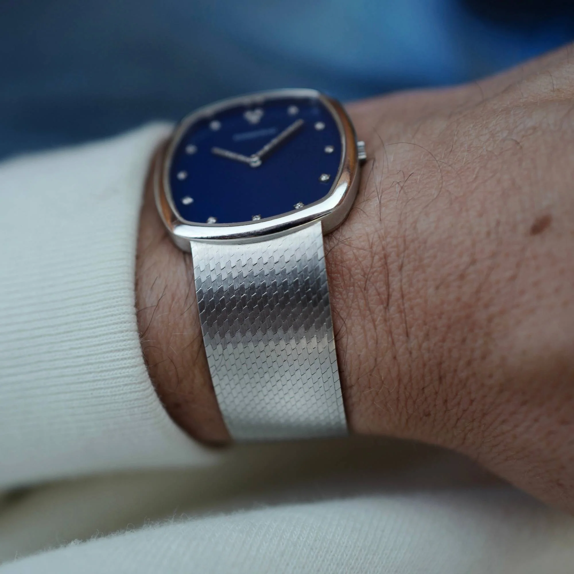 Audemars Piguet White Gold Watch Ref. 5436 with Rare Vibrant Blue Dial - Image 5