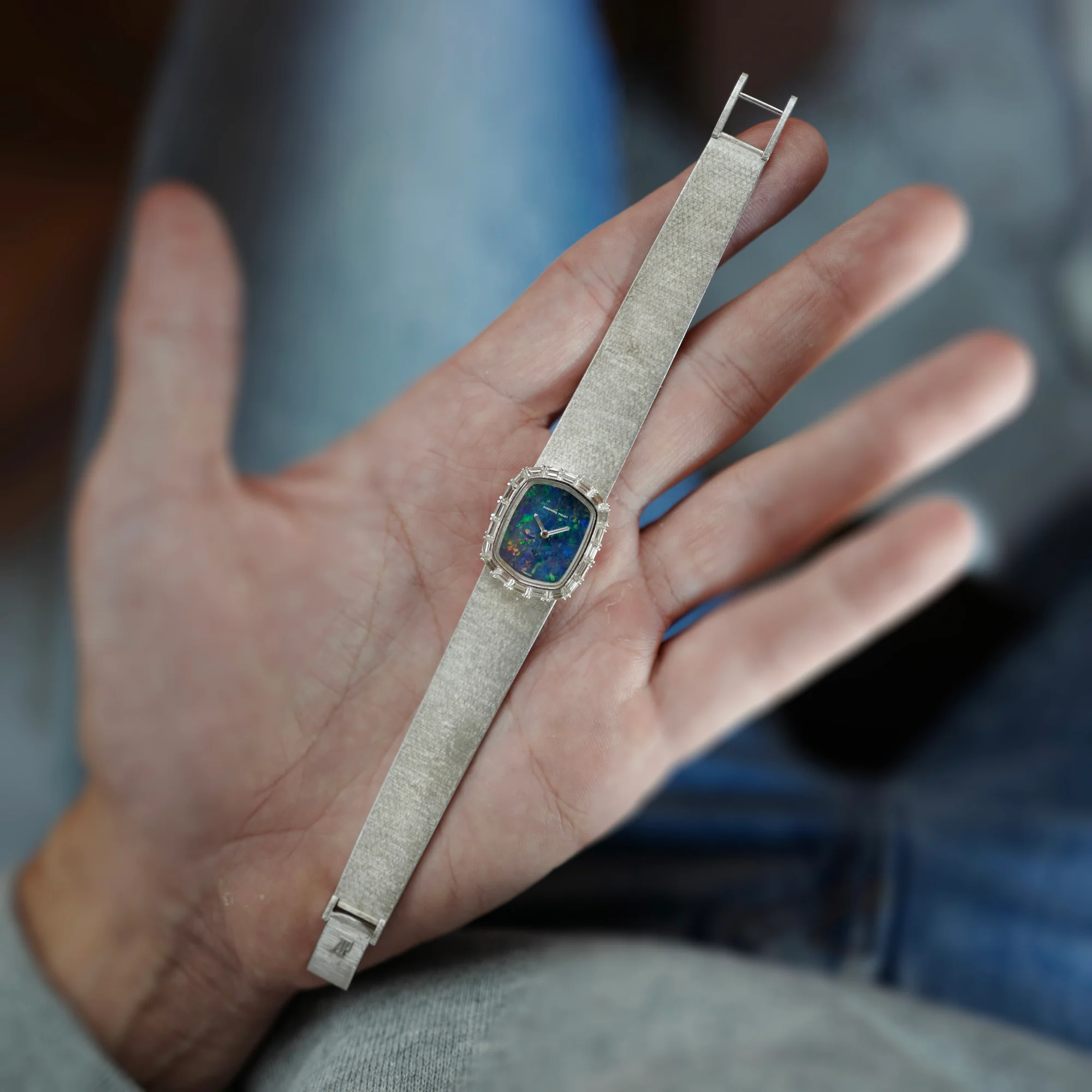 Audemars Piguet White Gold Watch with Opal Dial, Baguette Bezel and Baguette Hands - Image 6