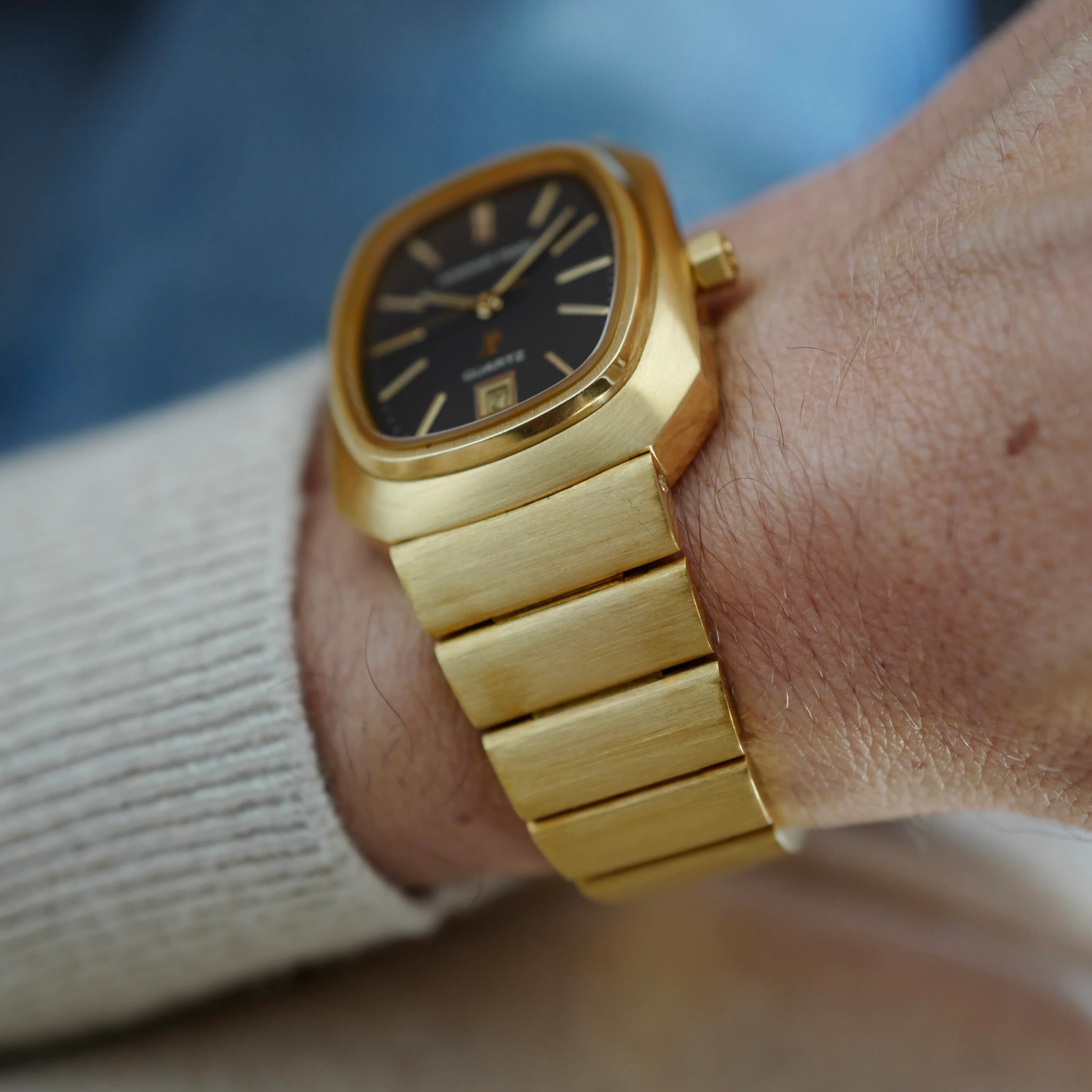 Audemars Piguet Yellow Gold Beta 21 Watch Ref. 6001 - Image 4