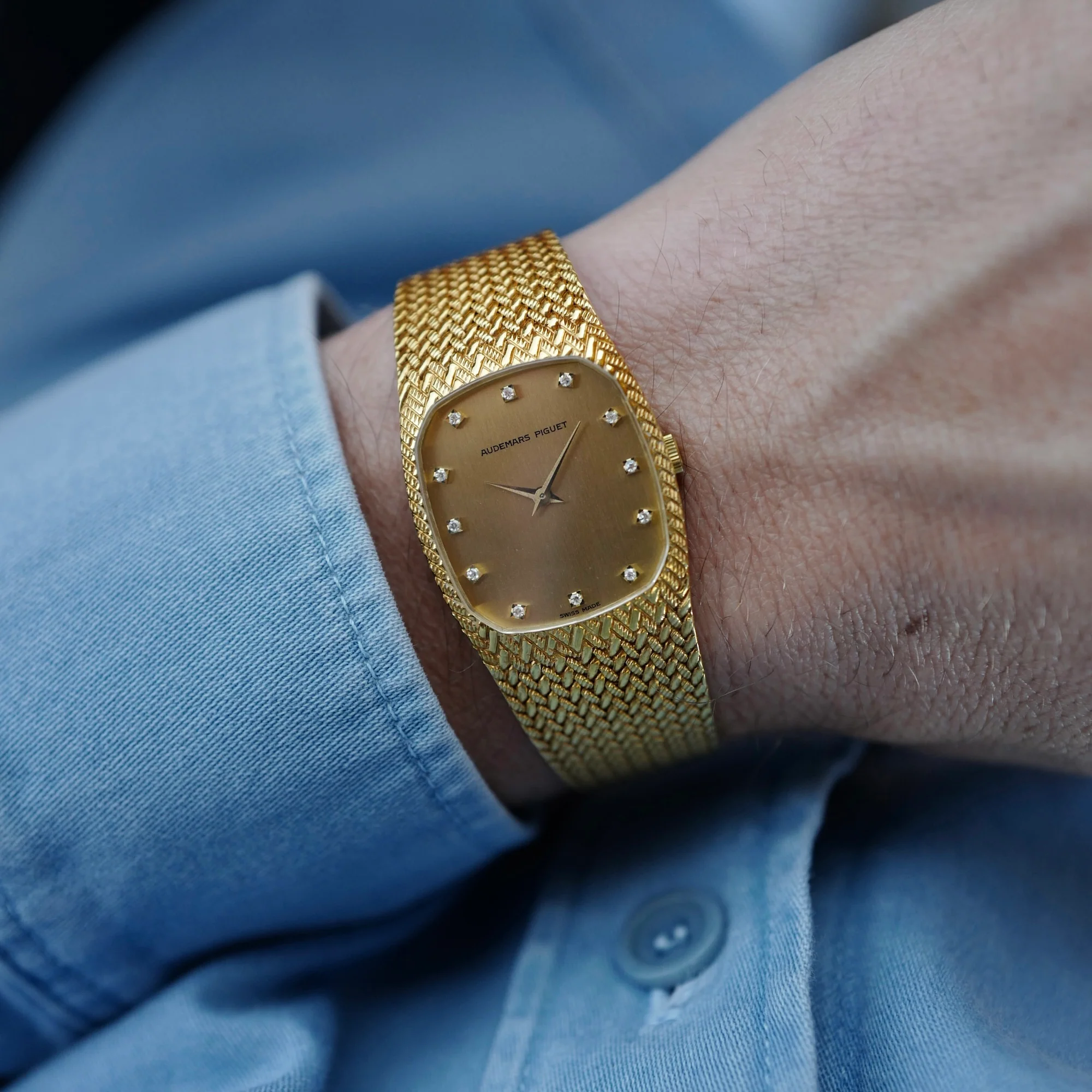 Audemars Piguet Yellow Gold Bracelet Watch with Diamond Markers - Image 3