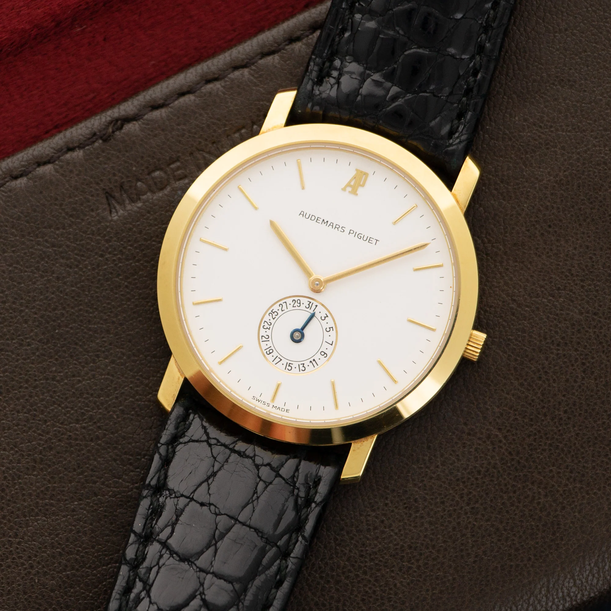Audemars Piguet Yellow Gold Calendar Strap Watch - Image 2