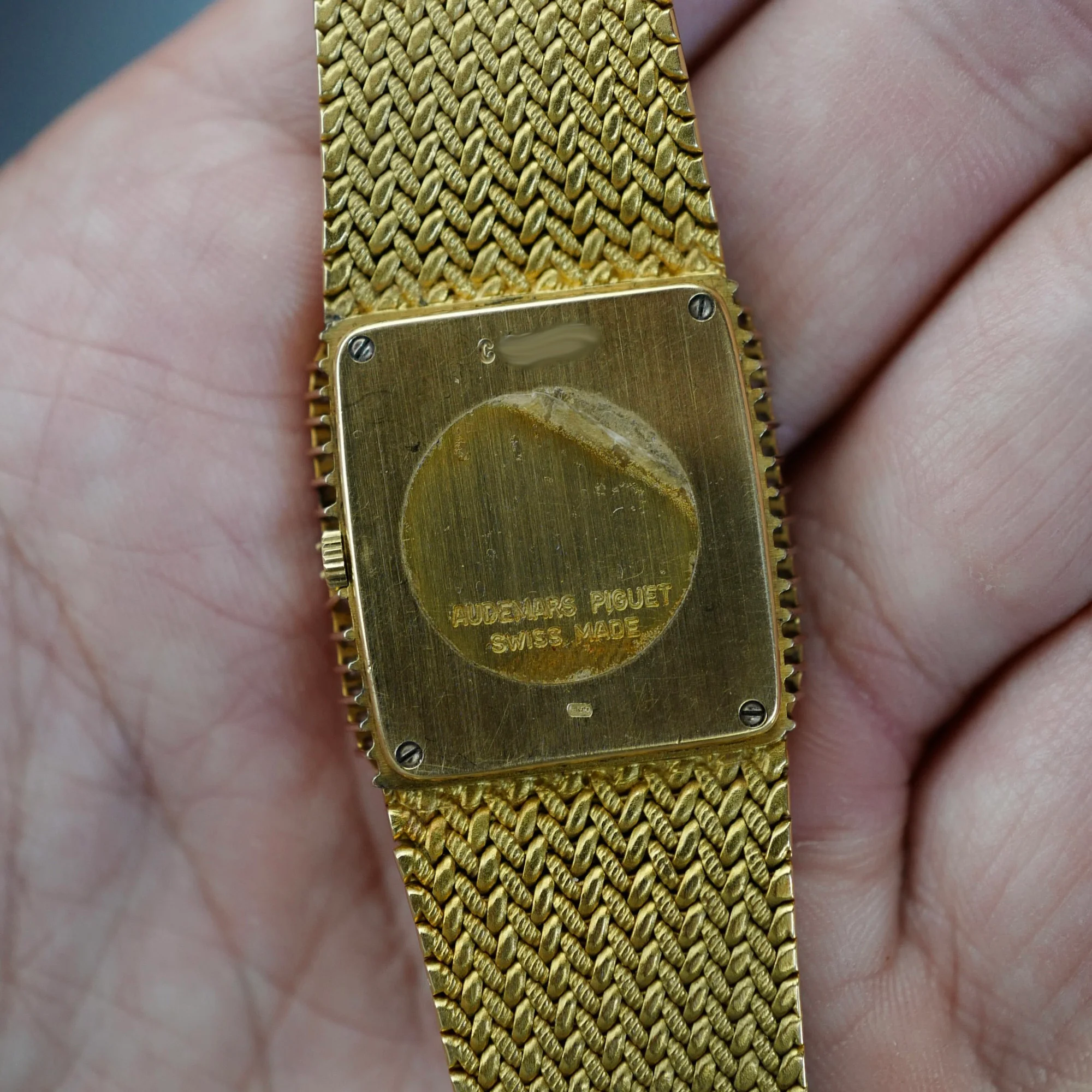 Audemars Piguet Yellow Gold Onyx Diamond (New Arrival) - Image 5