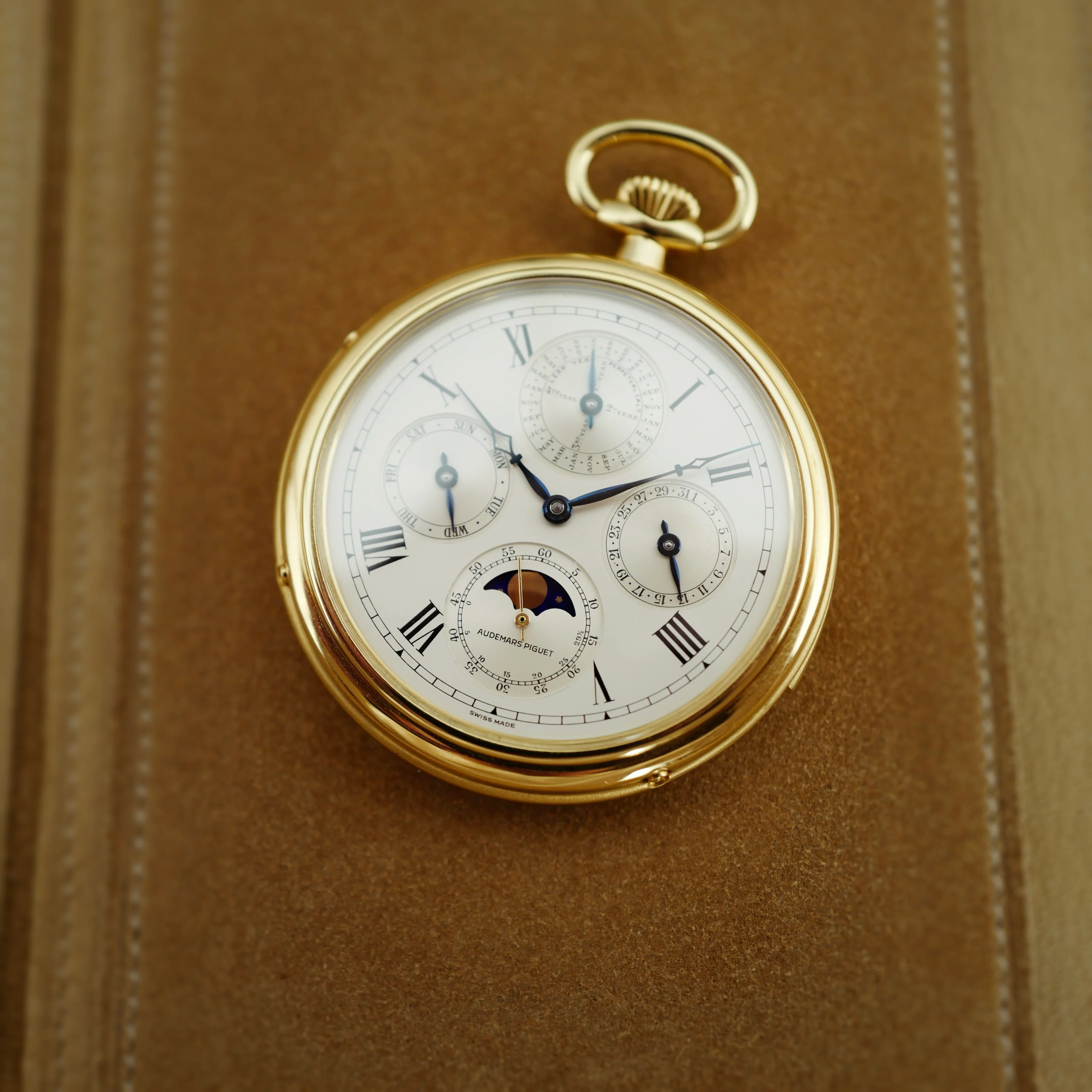 Audemars Piguet Yellow Gold Perpetual Calendar Minute Repeater Pocket Watch, Retailed by Asprey - Image 4