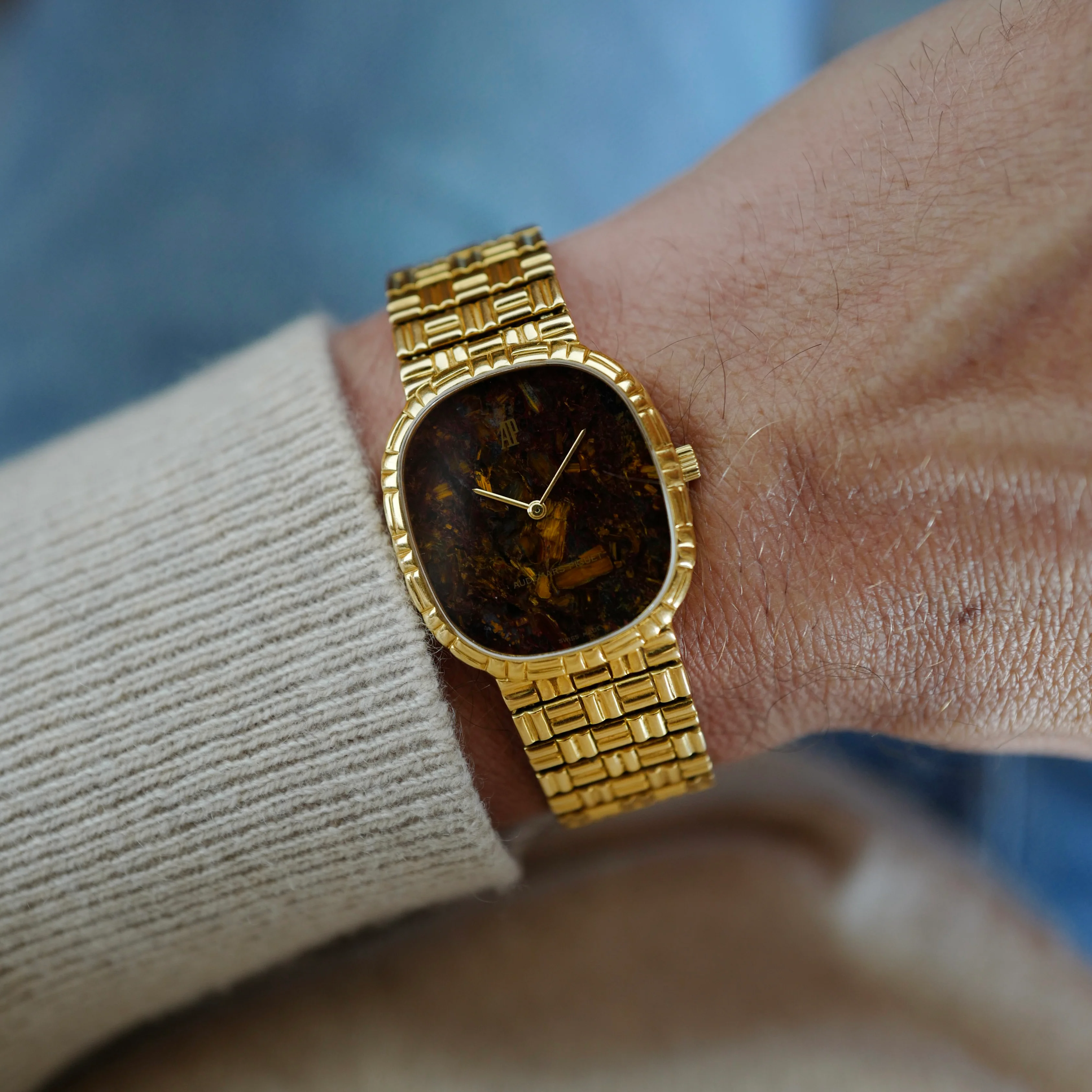 Audemars Piguet Yellow Gold Pietersite Stone Dial Watch Ref. 4647 - Image 2