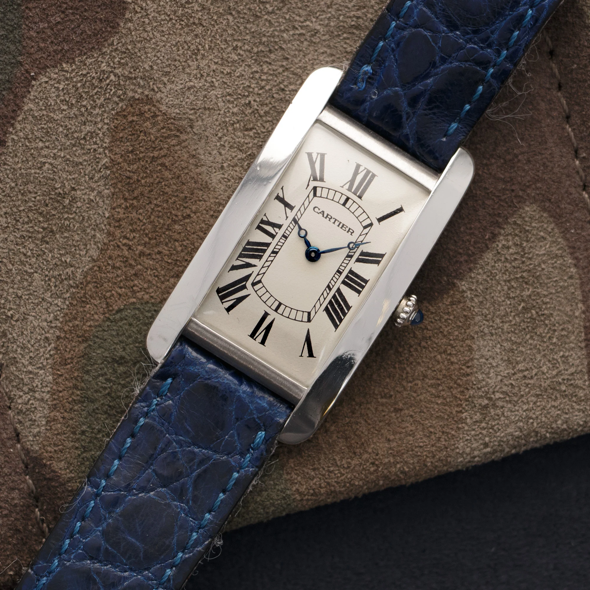 Cartier Platinum Tank Cintree Medium Watch, 1920s - Image 2