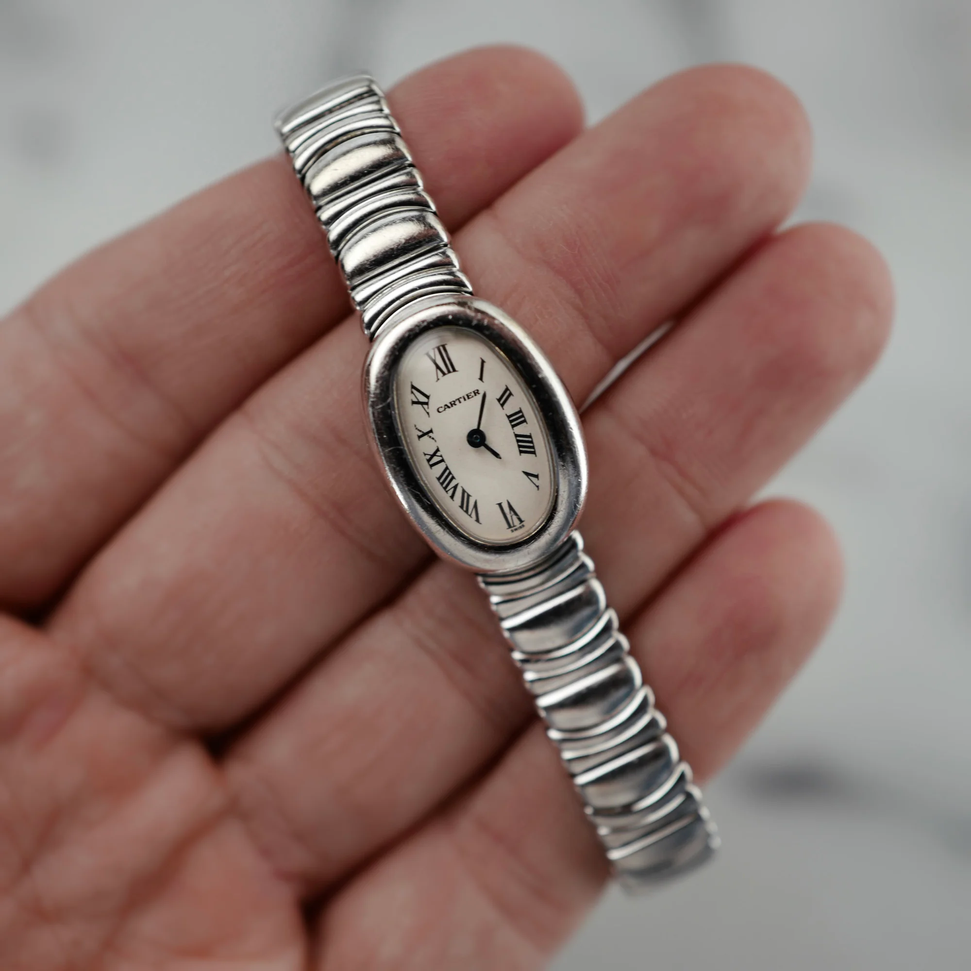 Cartier White Gold Baignoire Ref. W15189L2 (New Arrival) - Image 2