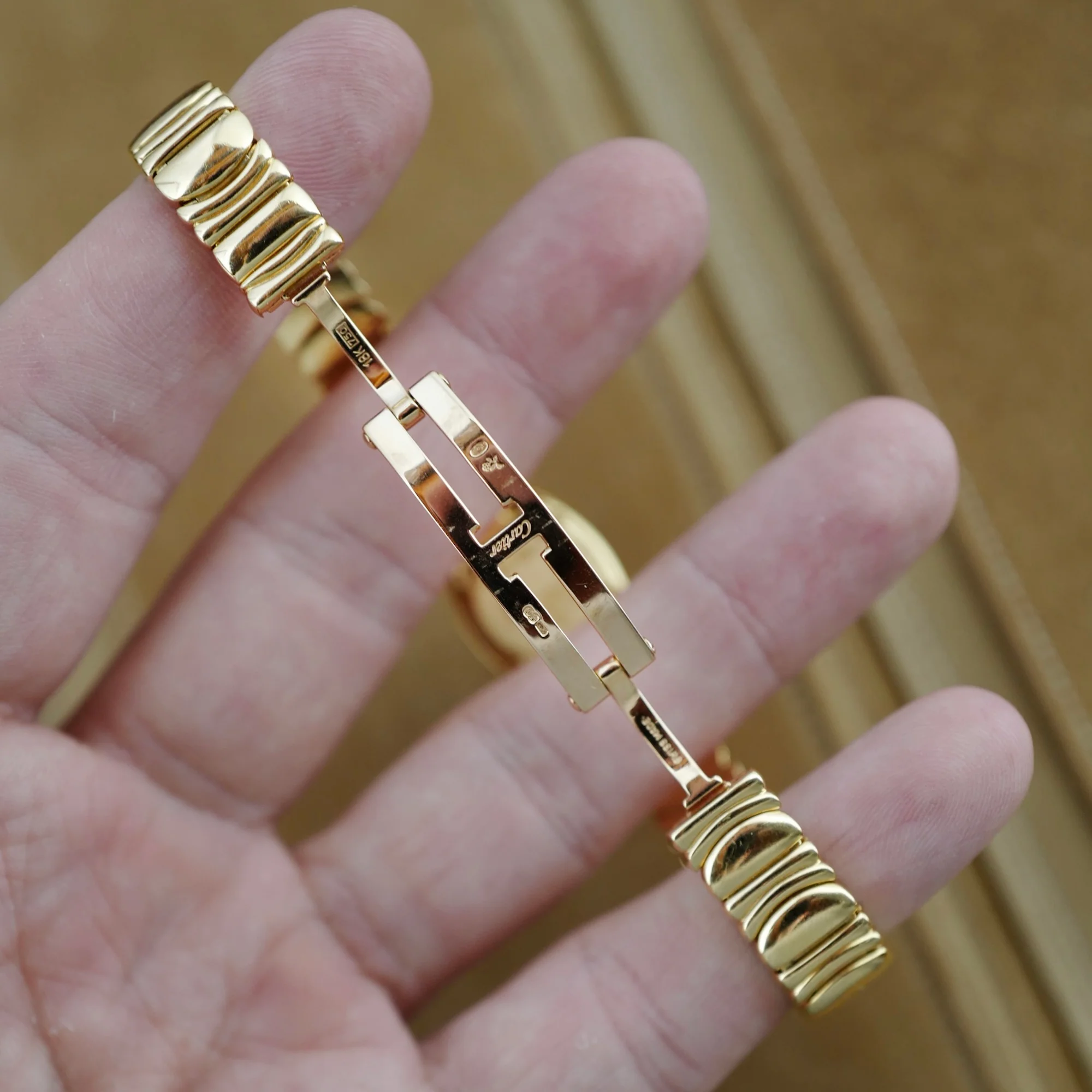 Cartier Yellow Gold Mini Baignoire on Bracelet Ref. 2960 - Image 6