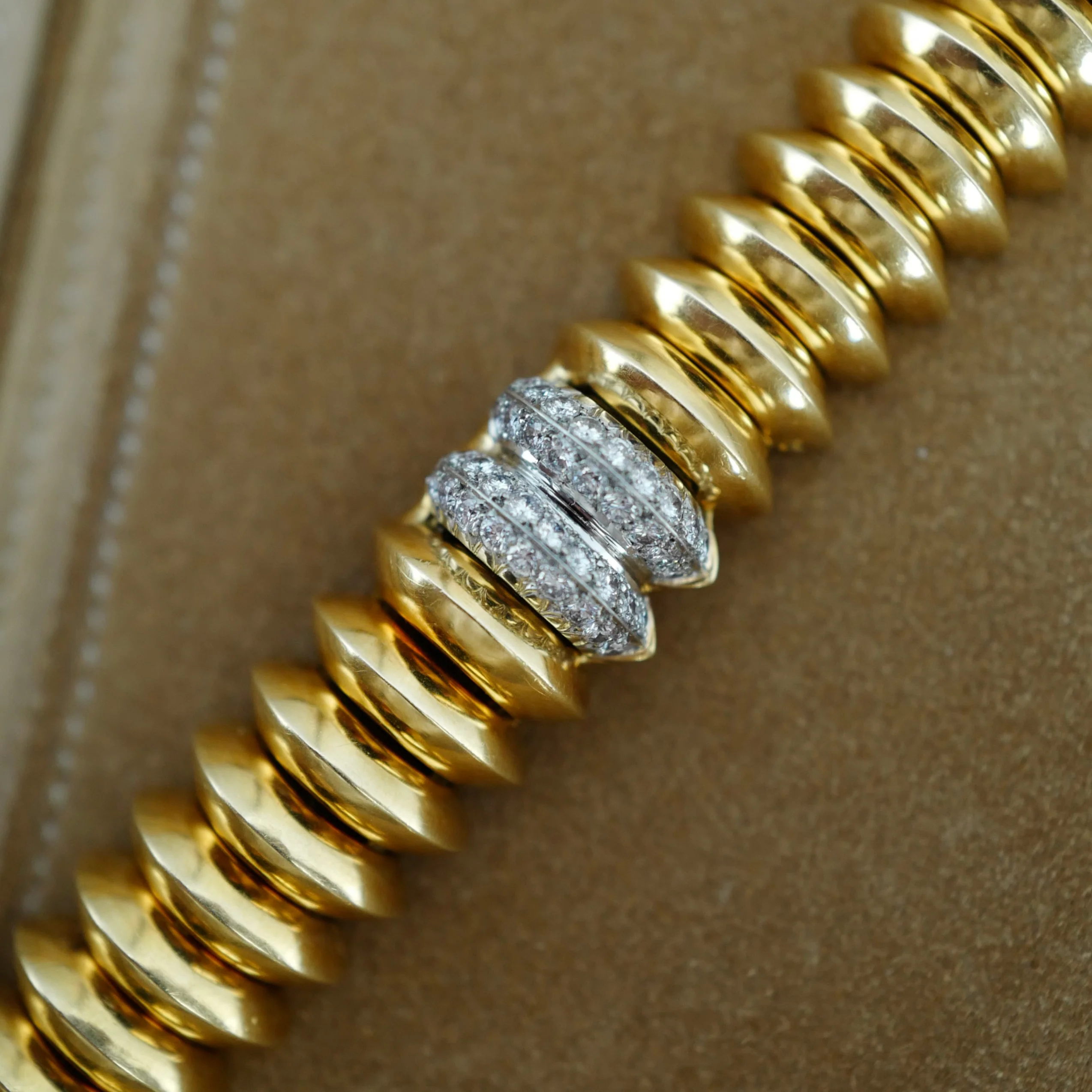 Cartier Yellow Gold Pave Diamond Cover Watch - Image 6