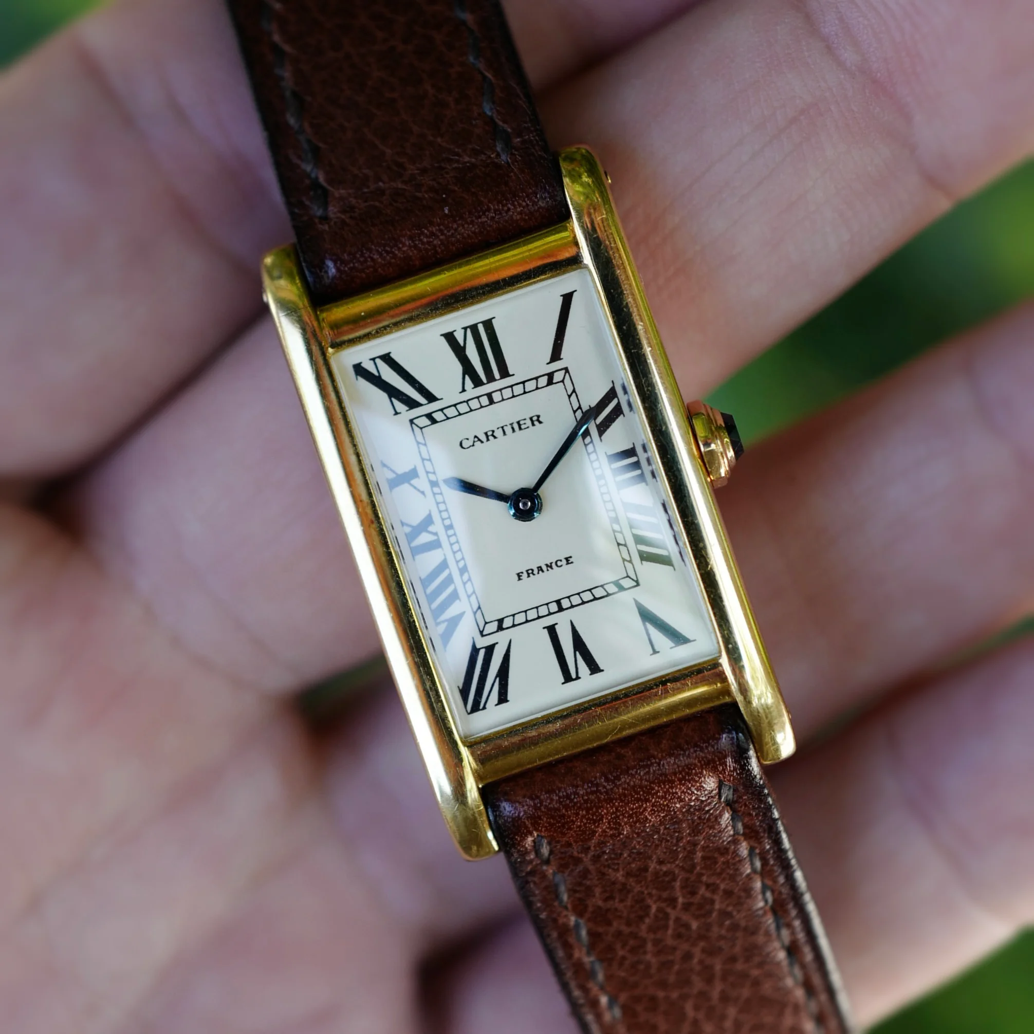 Cartier Yellow Gold Tank Allongee, 1940s - Image 2