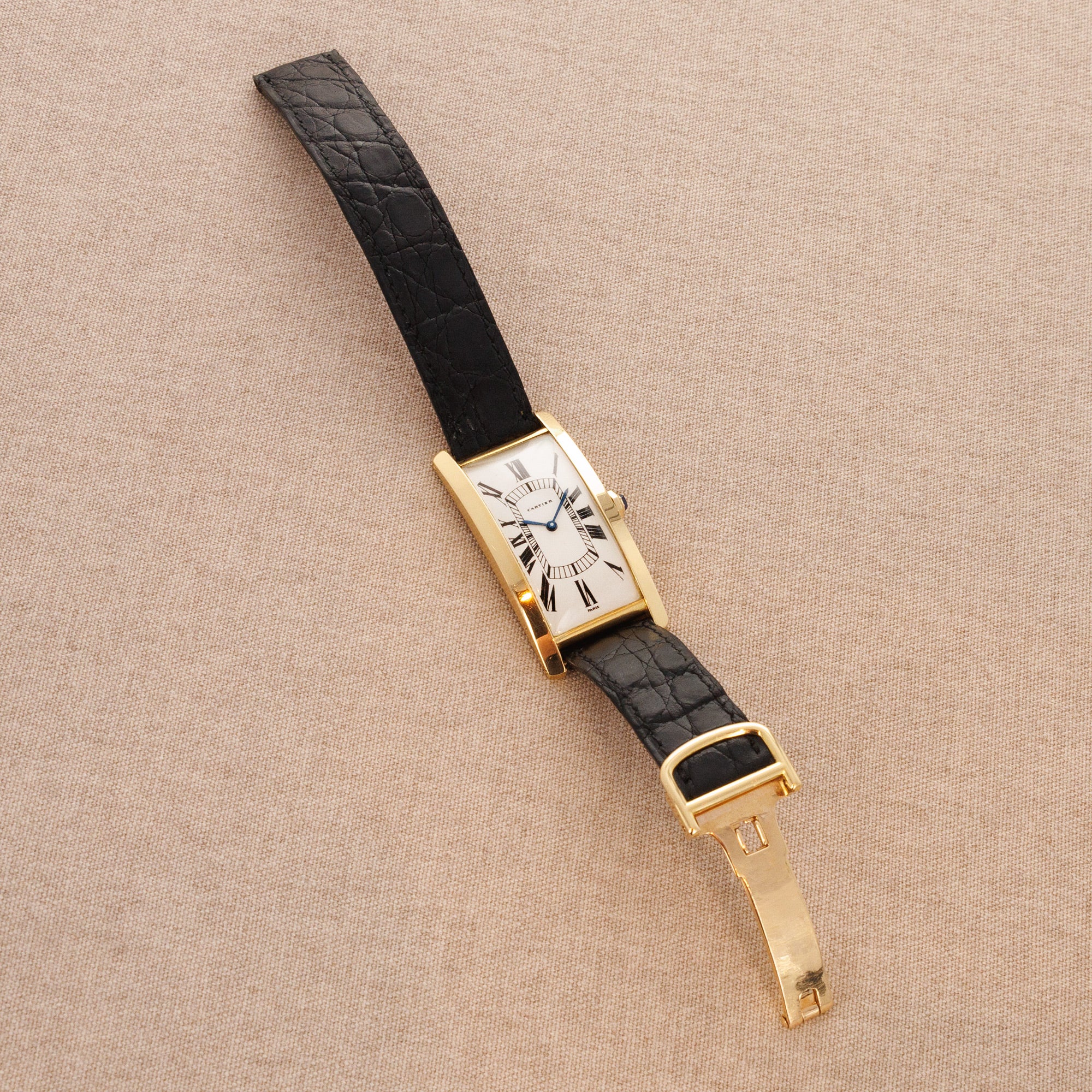 Cartier Yellow Gold Tank Cintree - Image 4