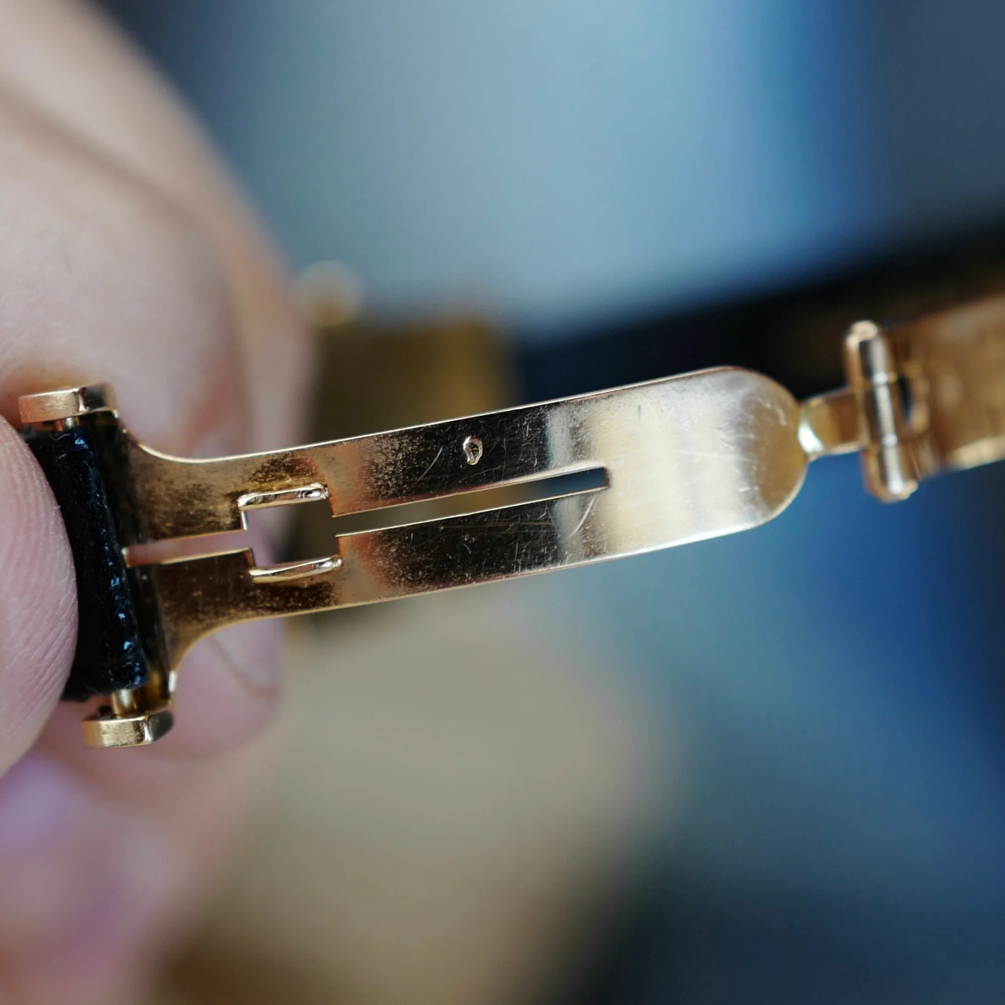 Cartier Yellow Gold Tank Cintree - Image 8