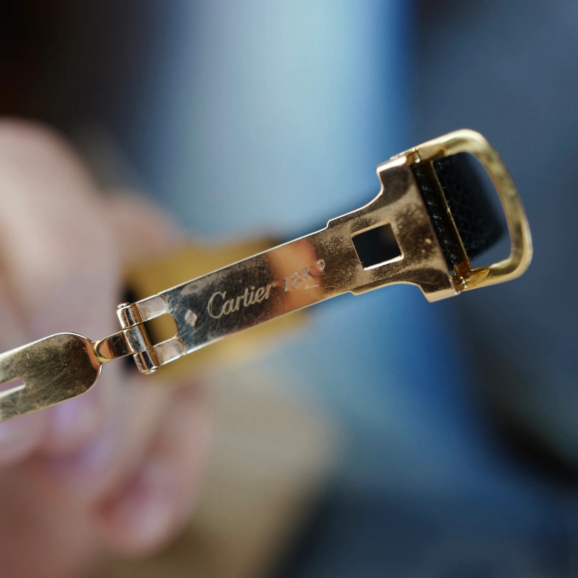 Cartier Yellow Gold Tank Cintree - Image 9