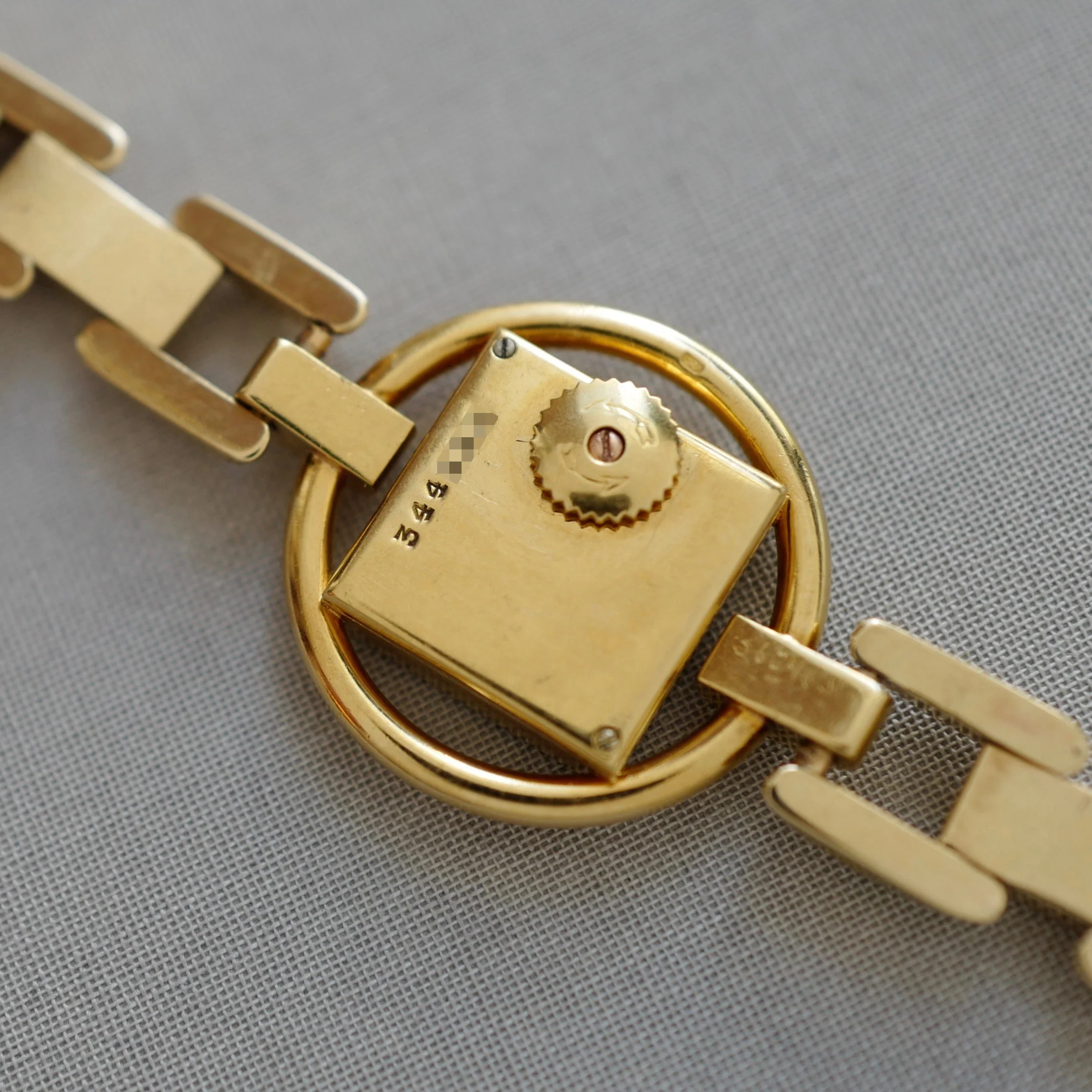 Cartier Yellow Gold Unusual Bracelet Watch - Image 3