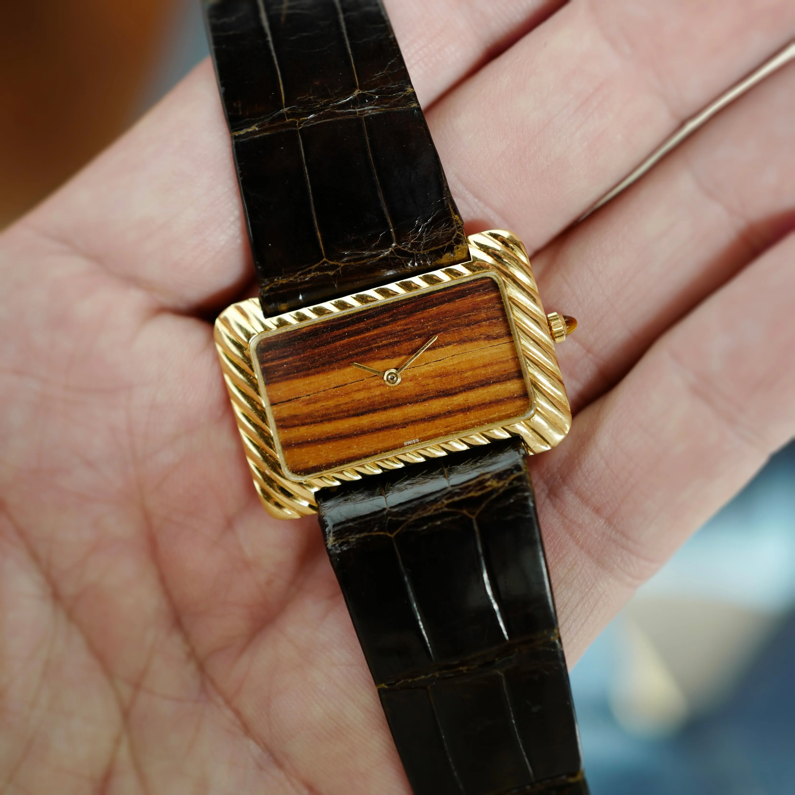 Gerald Genta Yellow Gold Wood Dial Watch (New Arrival) - Image 4