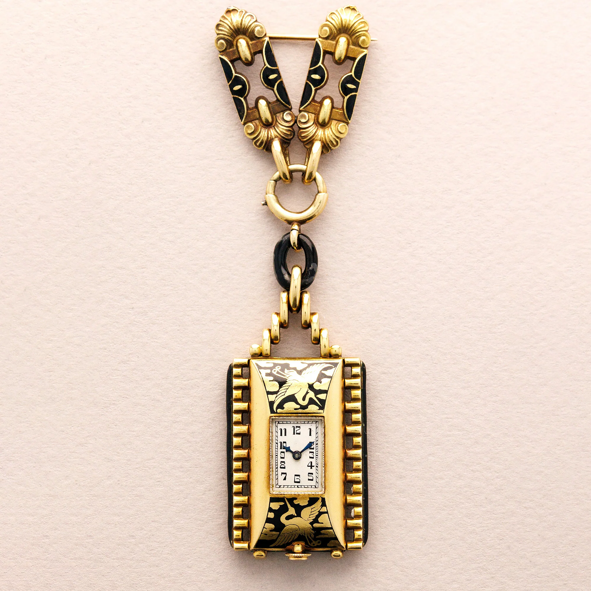 Gruen Art Deco Yellow Gold & Jade Lapel Watch (Objet)
