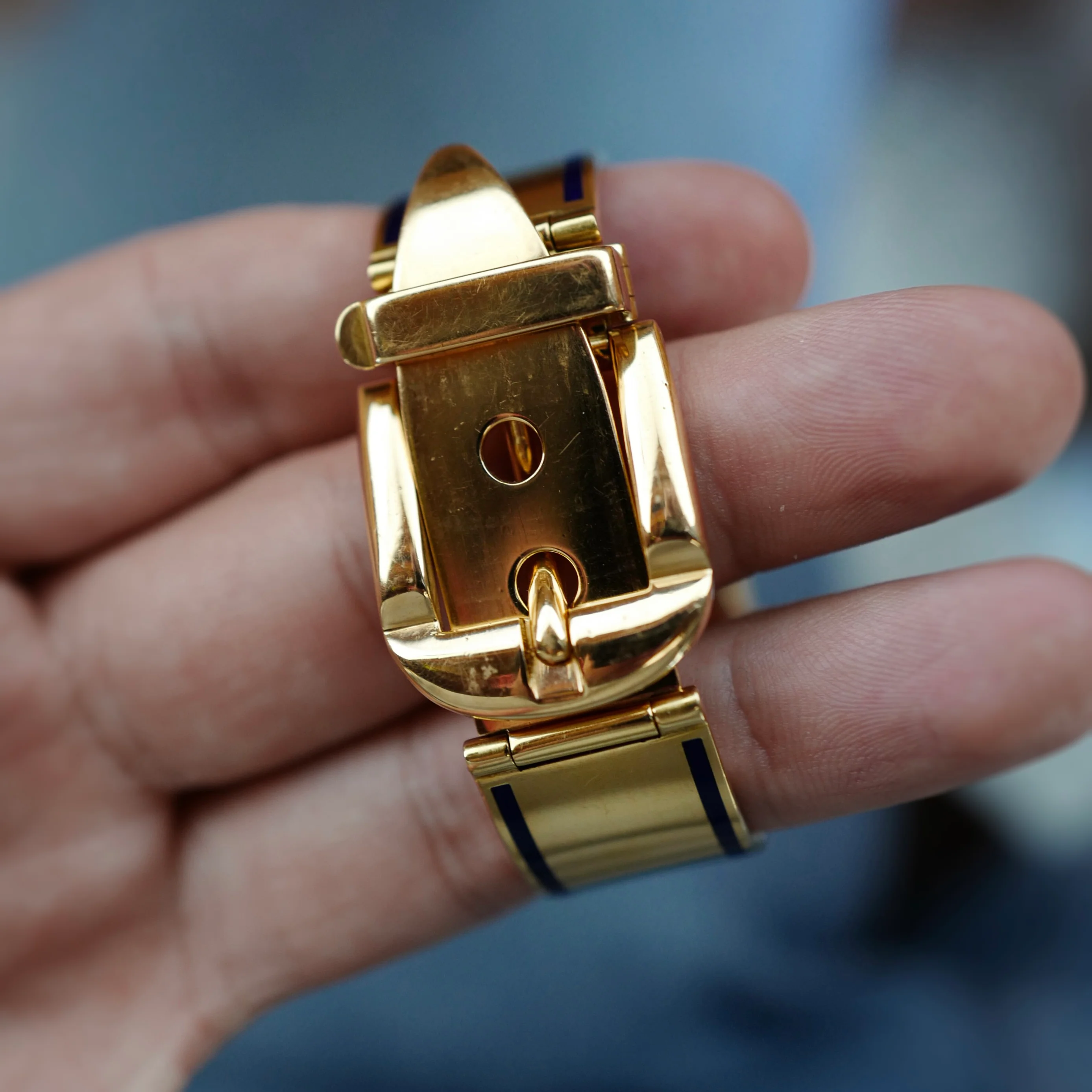 Gucci Yellow Gold Blue Enamel Bracelet Watch with Buckle Clasp (Hidden) - Image 5