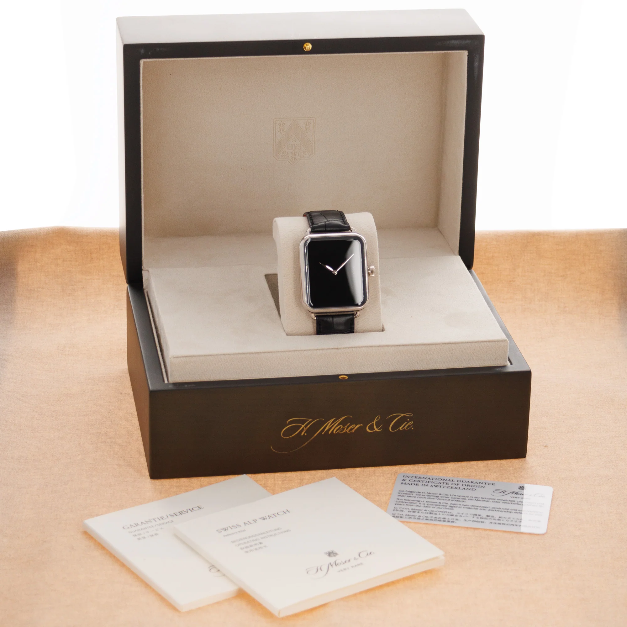 H. Moser & Cie. White Gold Swiss Alp Zzzz Ref. 5324-0207 - Image 6
