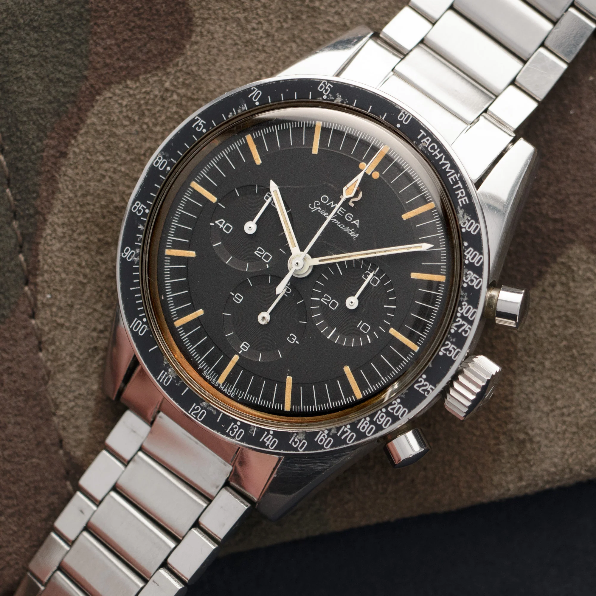 Omega Speedmaster Chronograph Ed White Watch Ref. 105.003 - Image 2