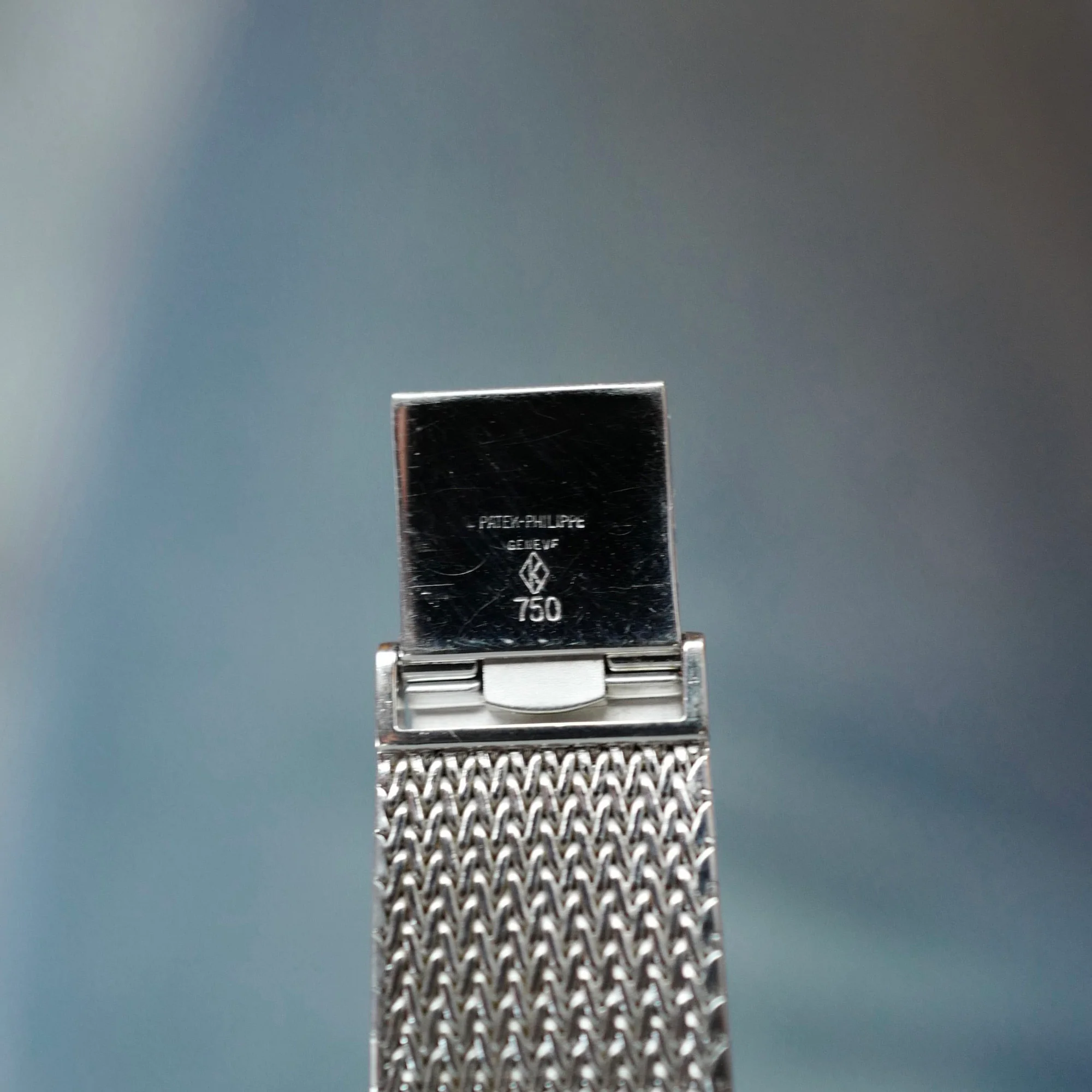 Patek Philippe White Gold Golden Ellipse on Bracelet Ref. 3739/1 - Image 6