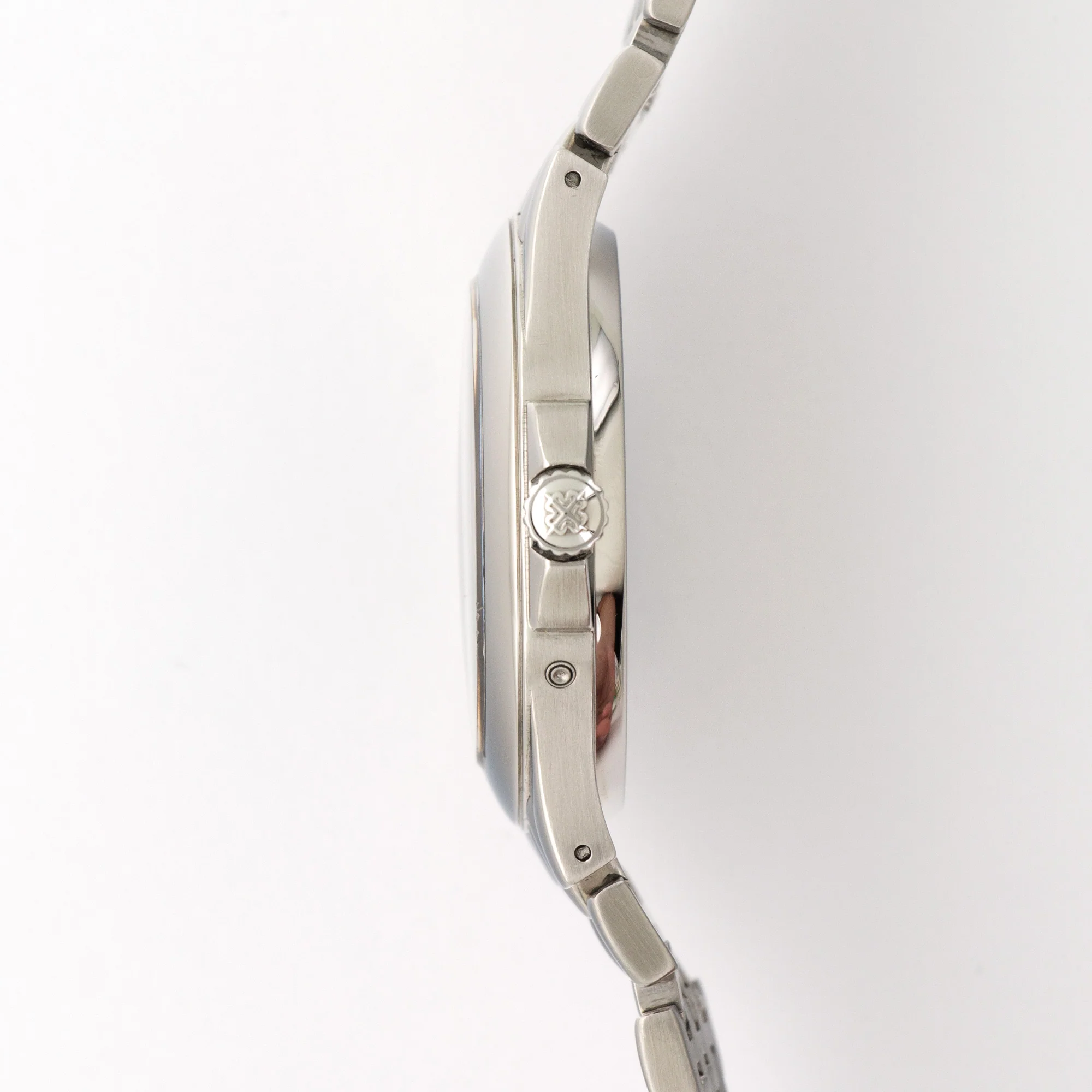 Patek Philippe Neptune Power Reserve Moonphase Ref. 5085 - Image 3