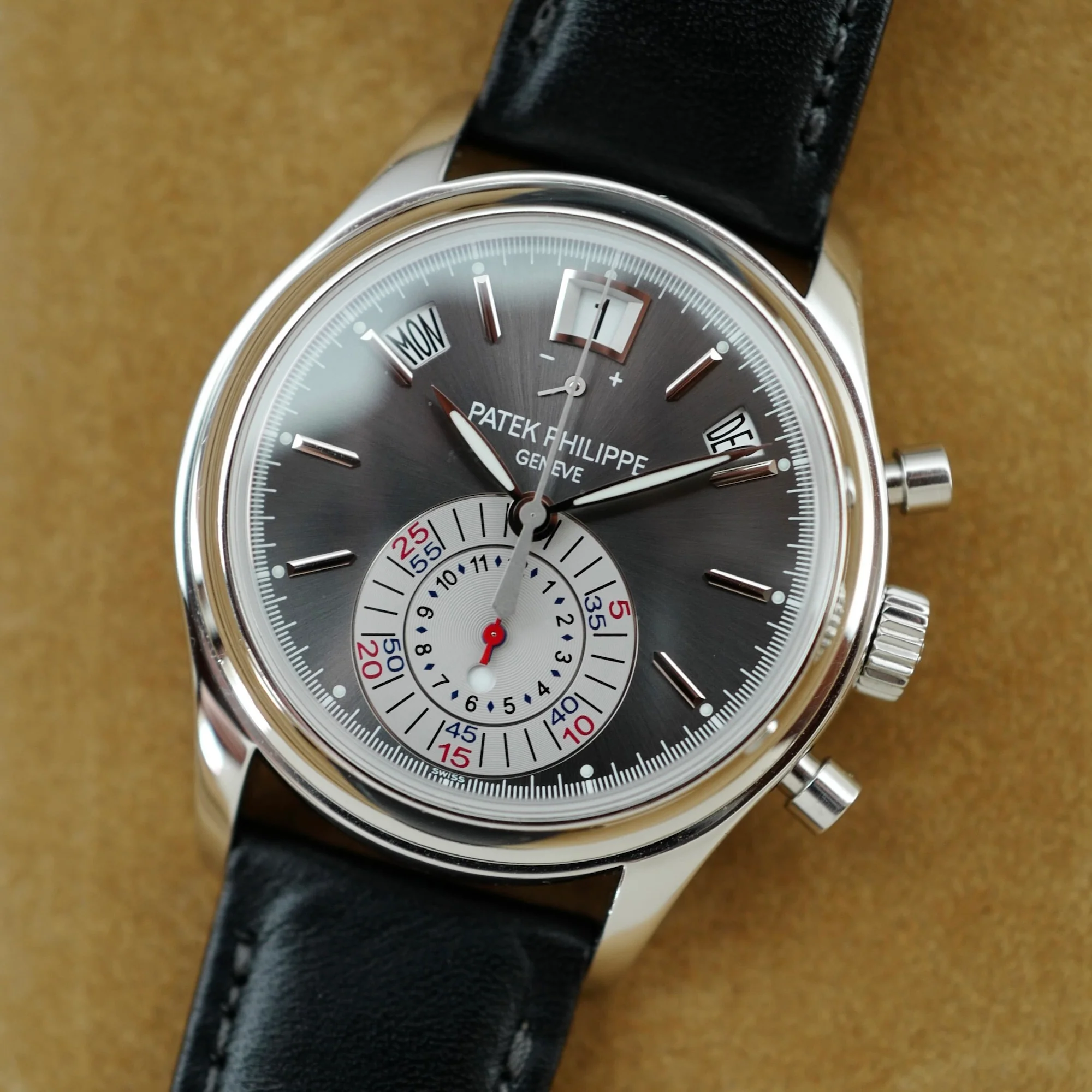 Patek Philippe Platinum Annual Calendar Chronograph Ref. 5960 with Original Box and Papers - Image 2