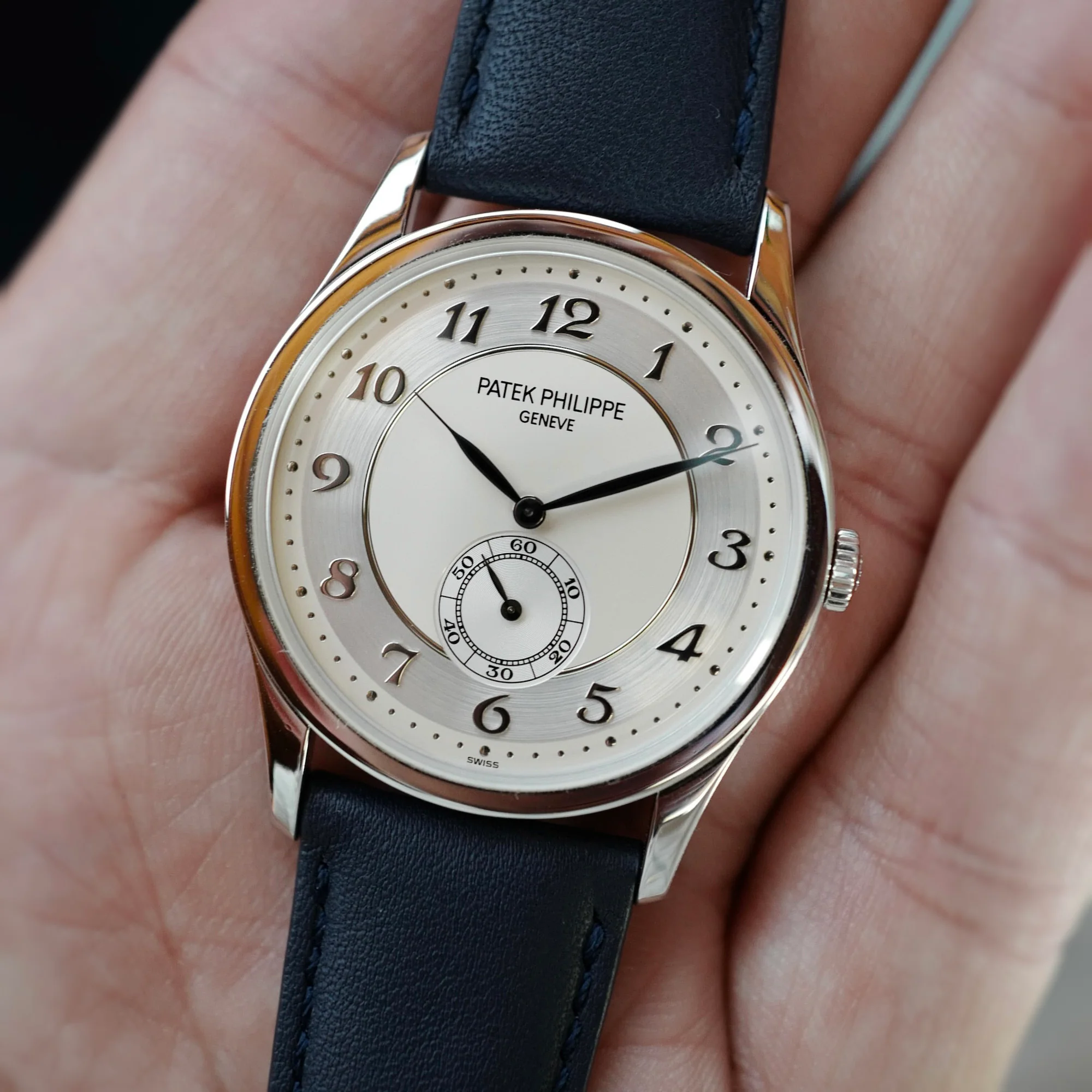 Patek Philippe Platinum Calatrava Watch Ref. 5196 (New Arrival) - Image 2