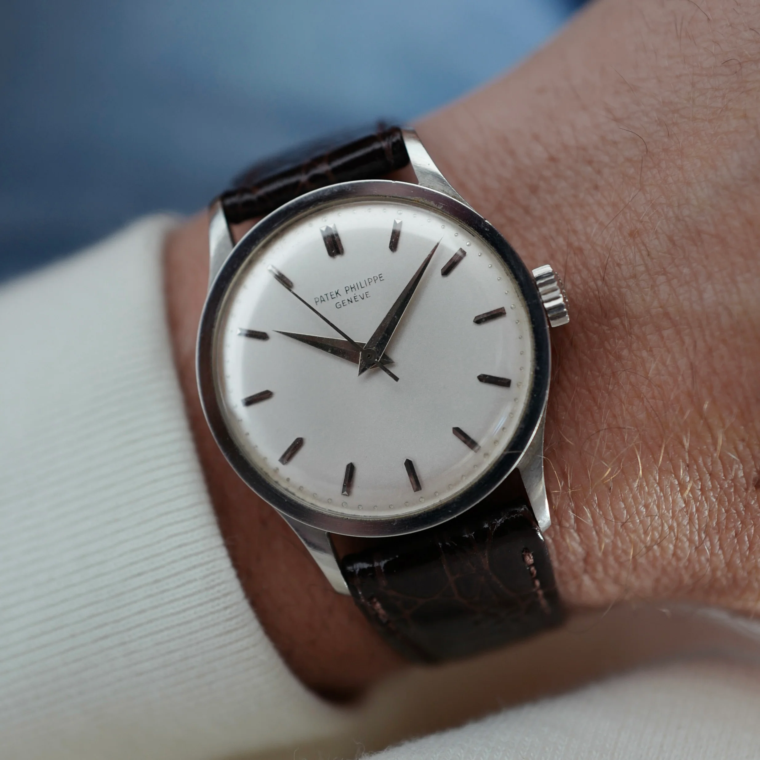 Patek Philippe Platinum Calatrava Watch Ref. 570 with Archive Paper - Image 4