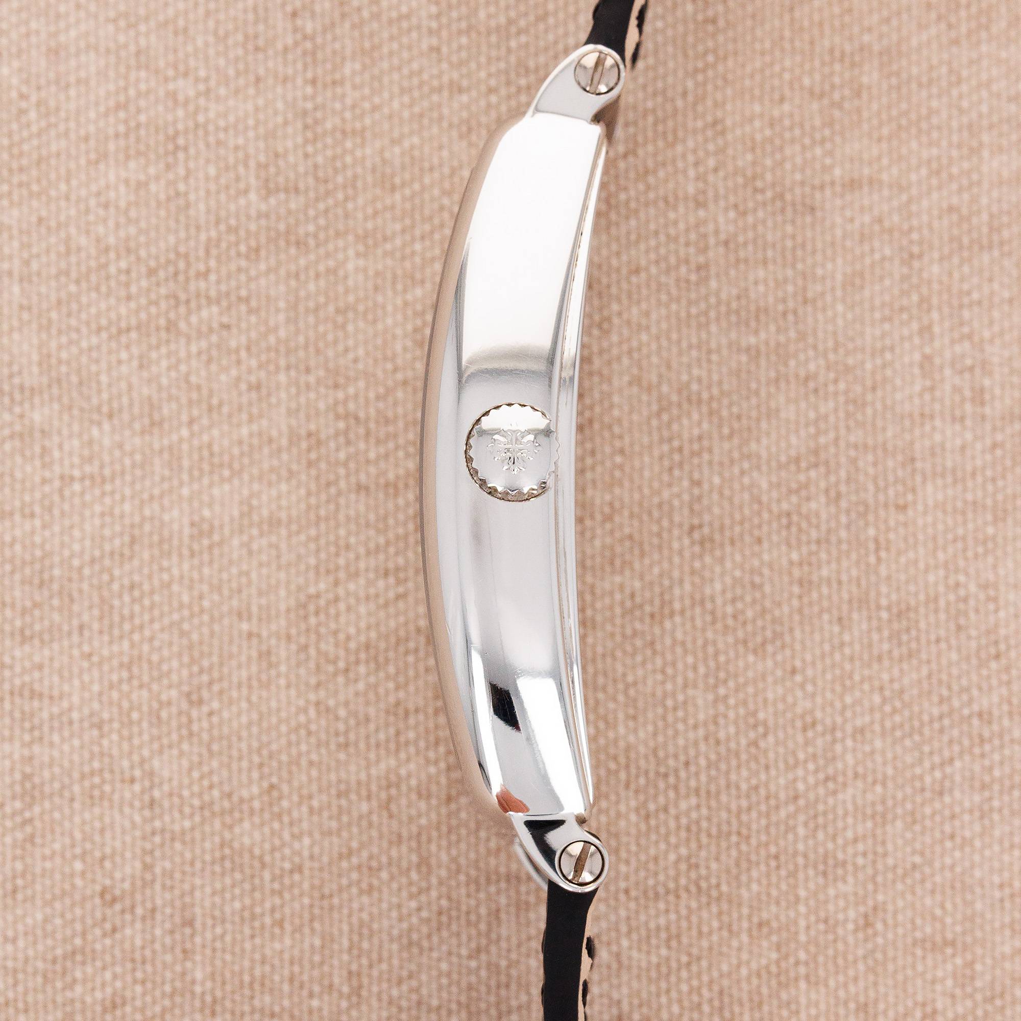 Patek Philippe Platinum Gondolo Watch Ref. 5098 - Image 4