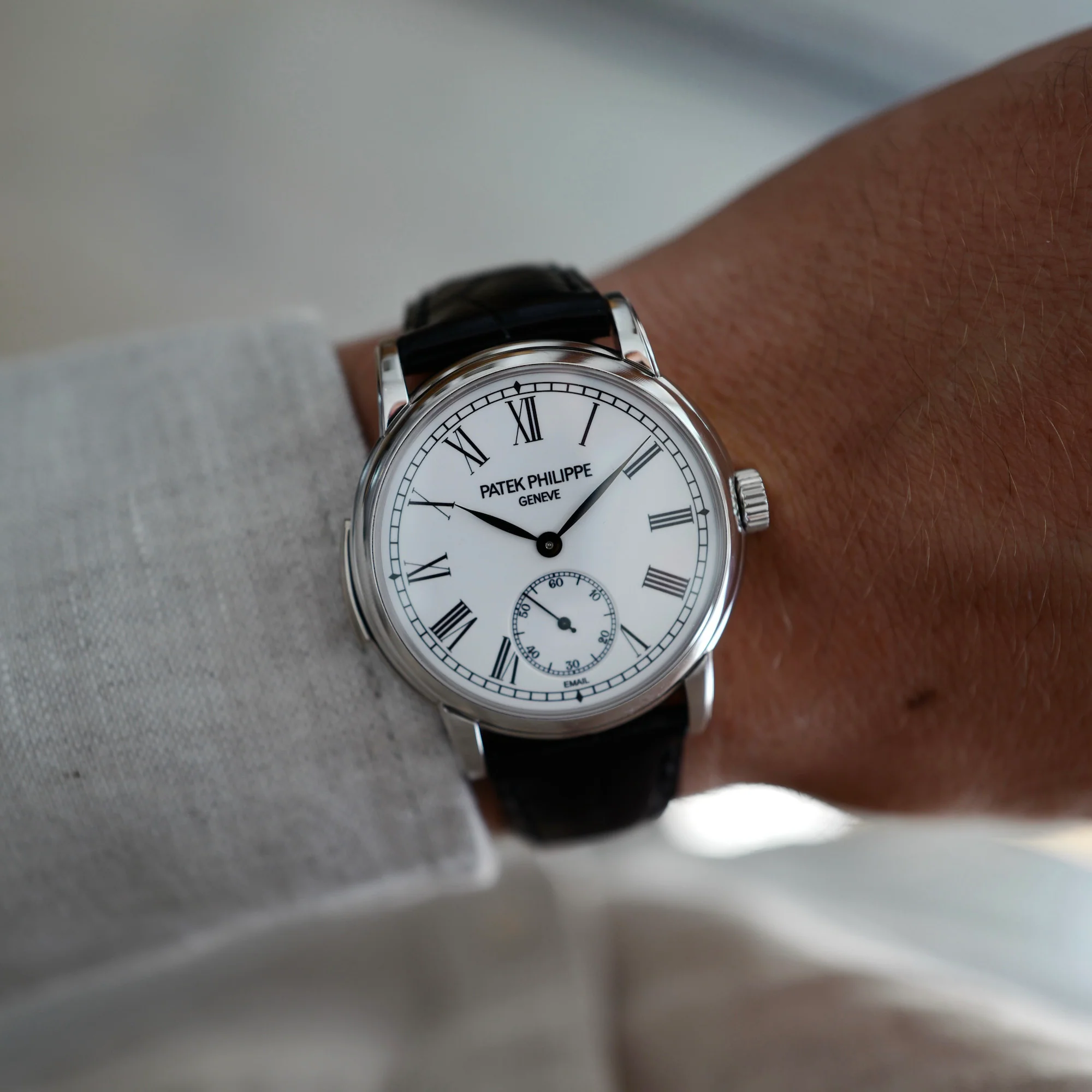 Patek Philippe Platinum Minute Repeater Enamel Dial Watch Ref. 5078 - Image 8
