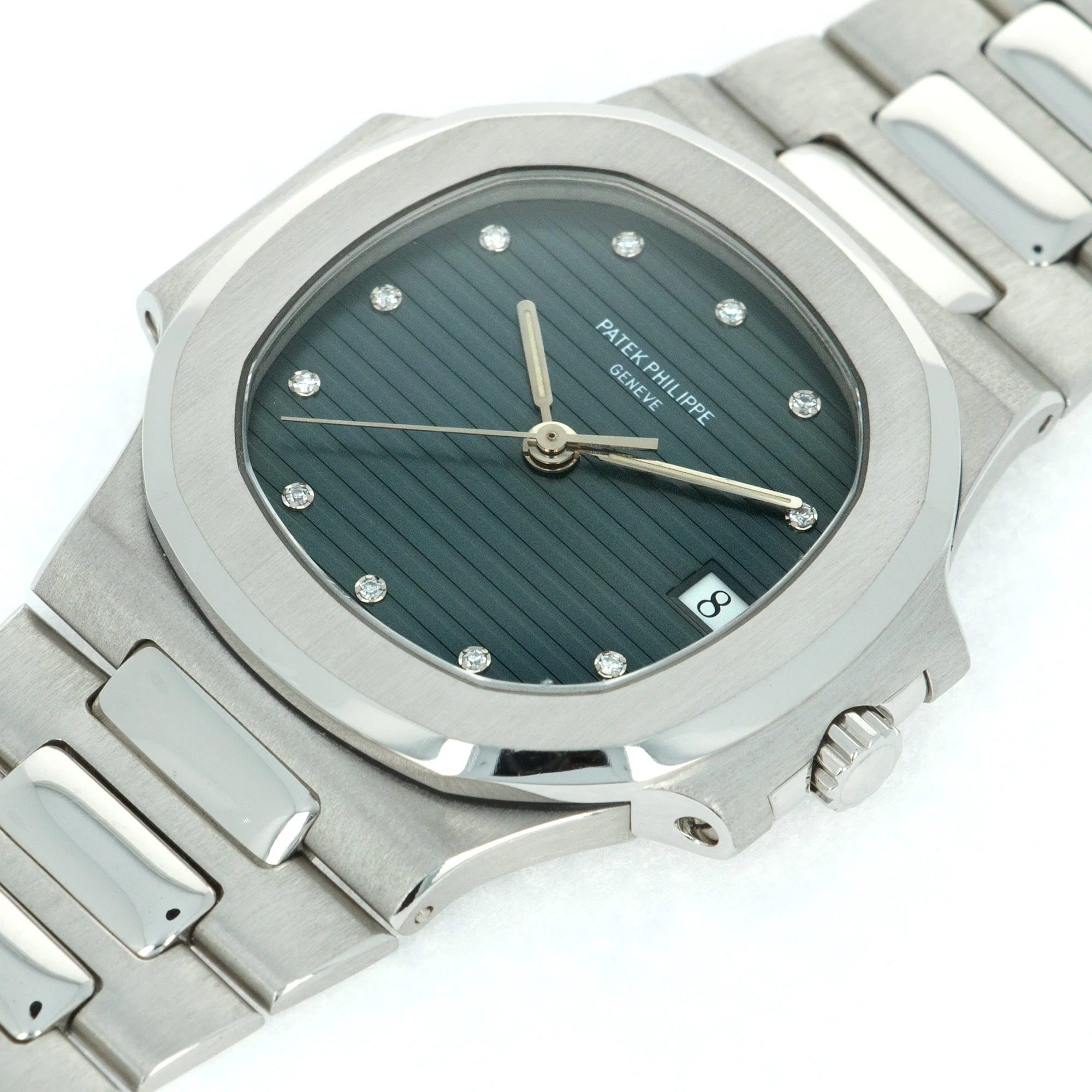 Patek Philippe Platinum Nautilus Watch Ref. 3800 with Original Warranty - Image 4