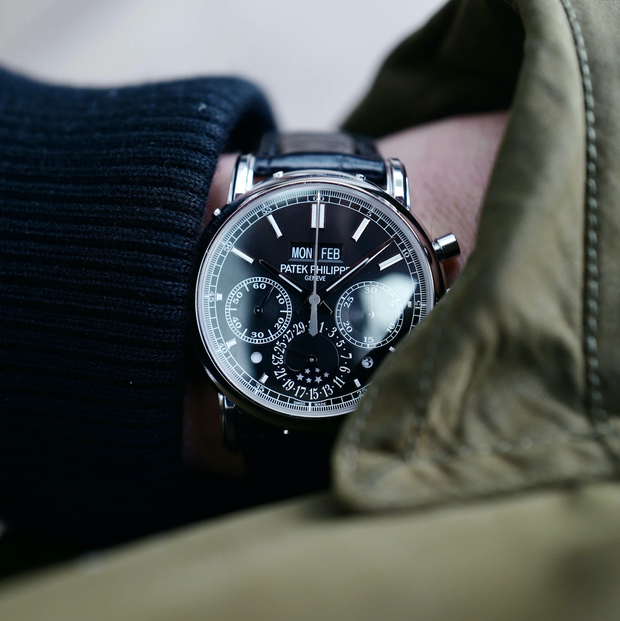 Patek Philippe Platinum Perpetual Split Seconds Chrono Watch Ref. 5204 - Image 7
