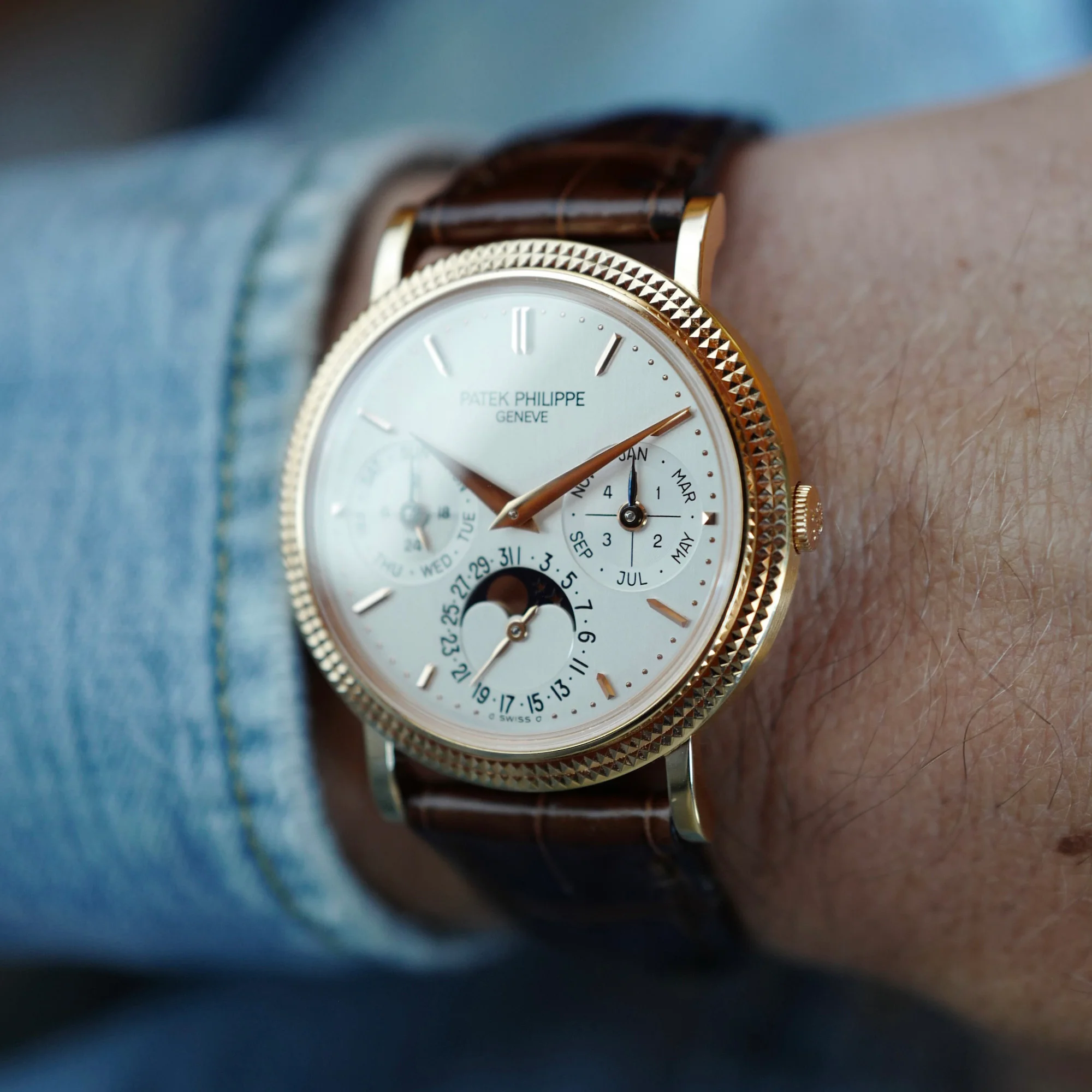 Patek Philippe Rose Gold Perpetual Calendar Ref. 5039 - Image 8