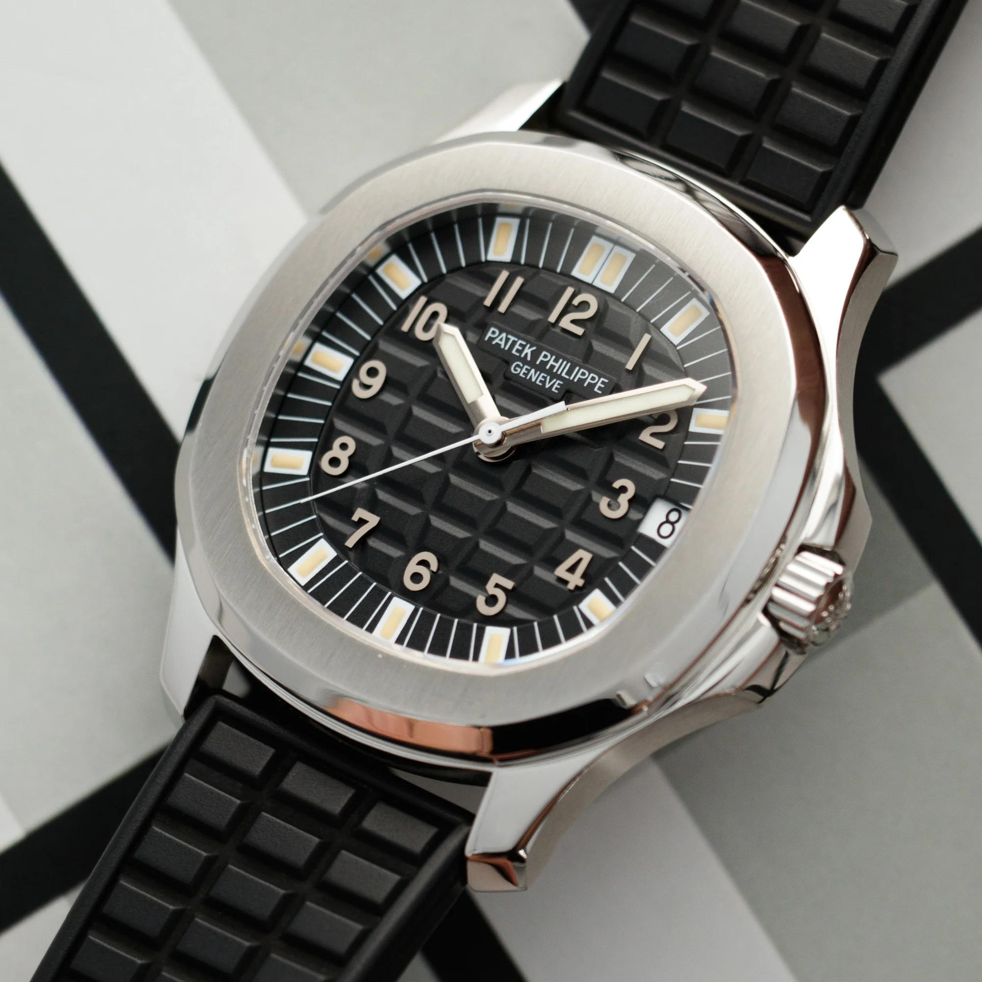 Patek Philippe Steel Aquanaut Ref. 5065 - Image 2