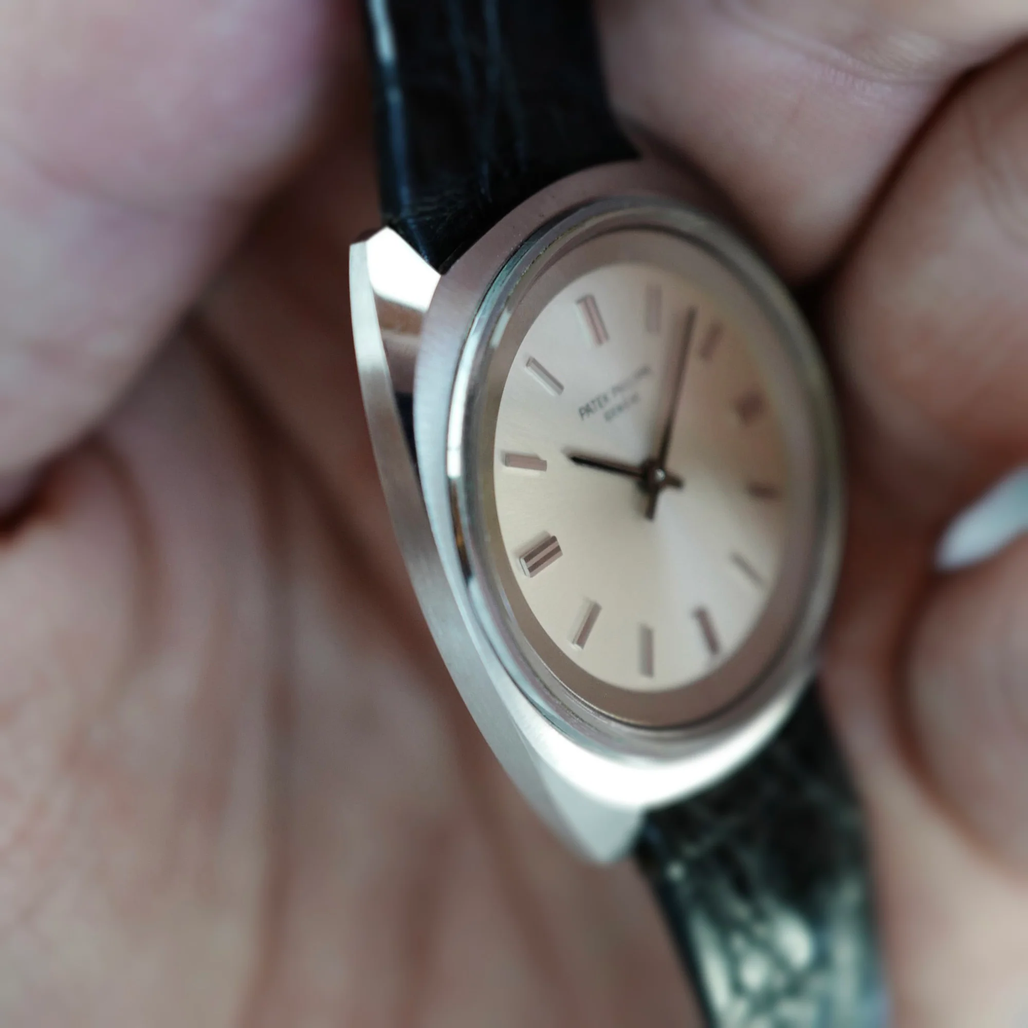 Patek Philippe Steel Calatrava Ref. 3579 in Outstanding Original Condition (New Arrival) - Image 5
