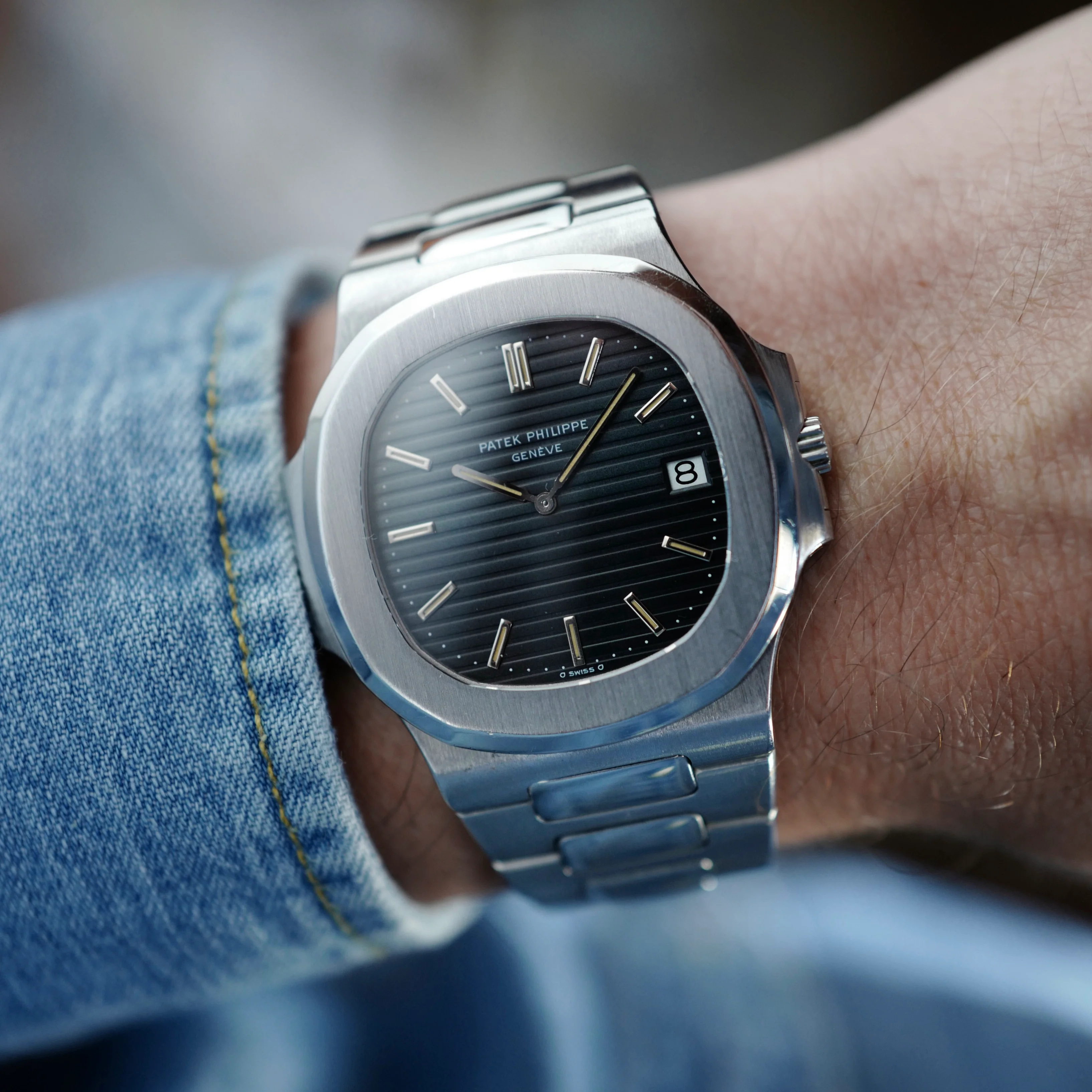 Patek Philippe Steel Nautilus Watch Ref. 3700 - Image 4