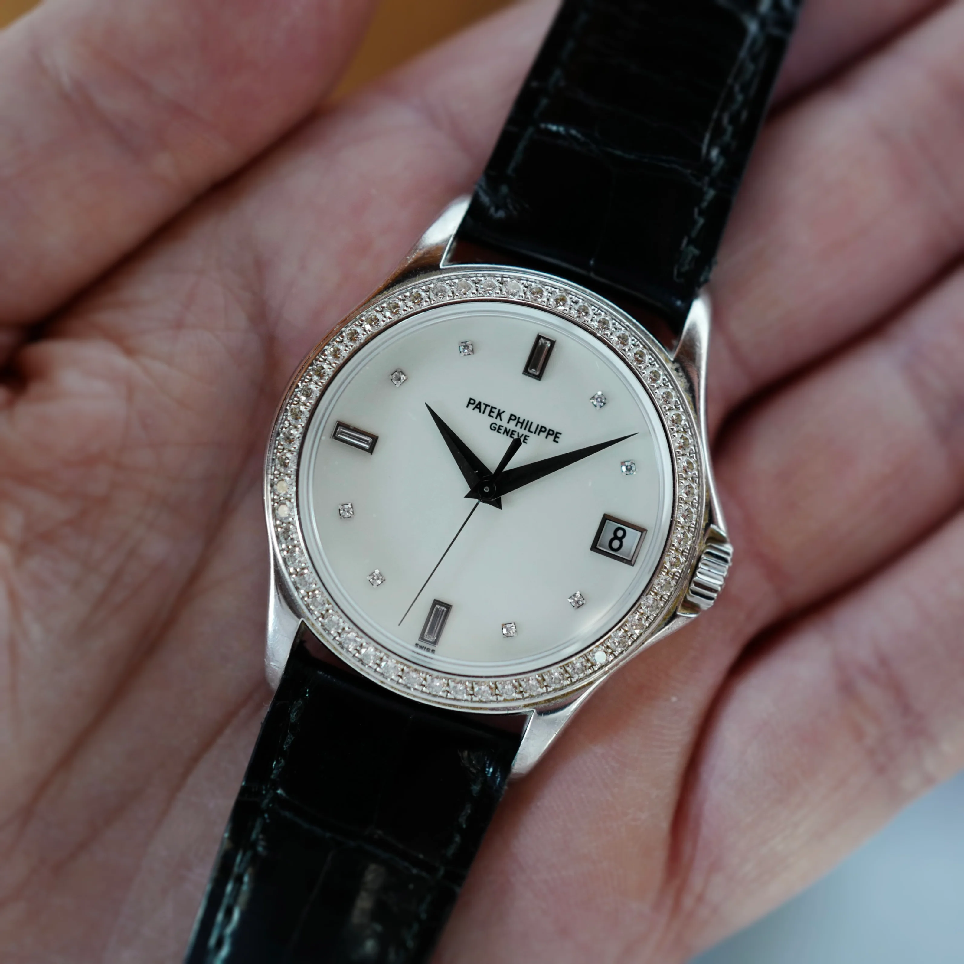 Patek Philippe White Gold Calatrava Ref. 5108G with Diamonds (New Arrival) - Image 3