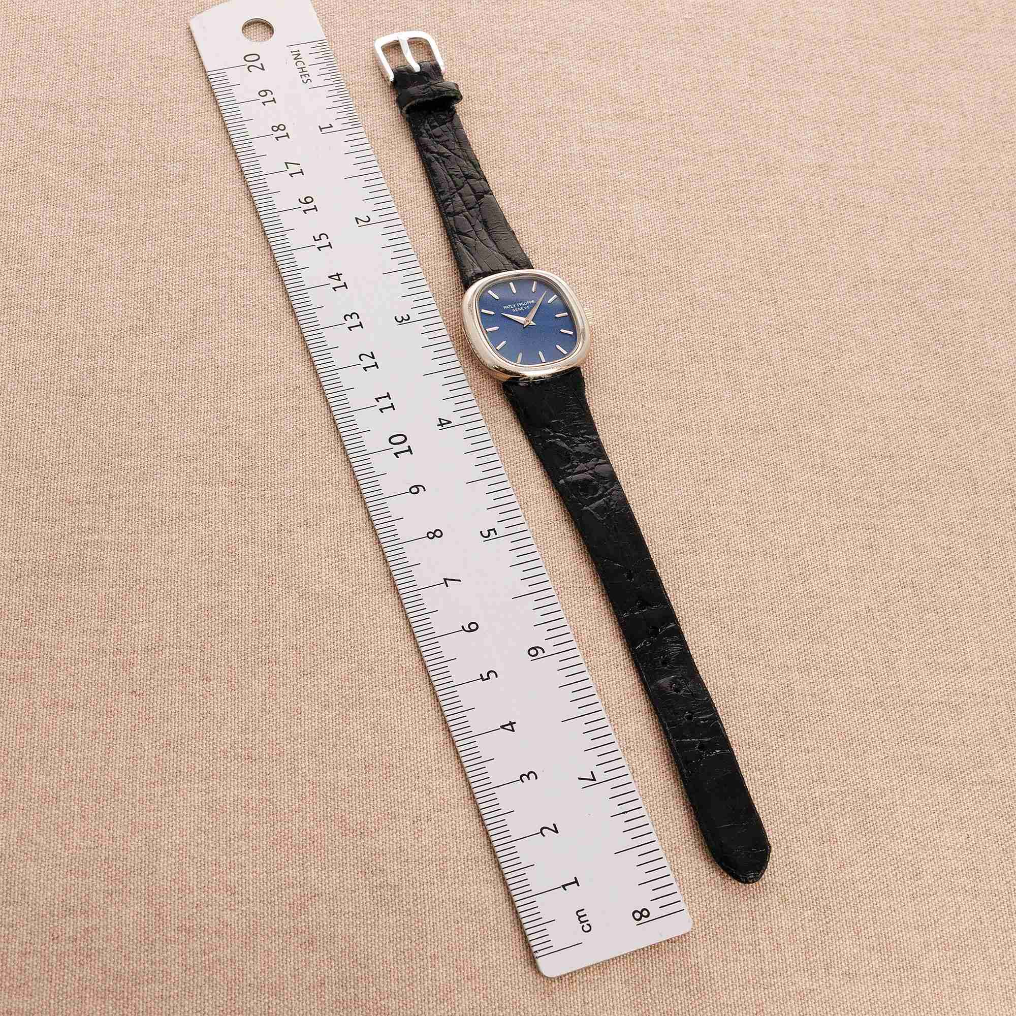 Patek Philippe White Gold Ellipse Ref. 4223 - Image 5
